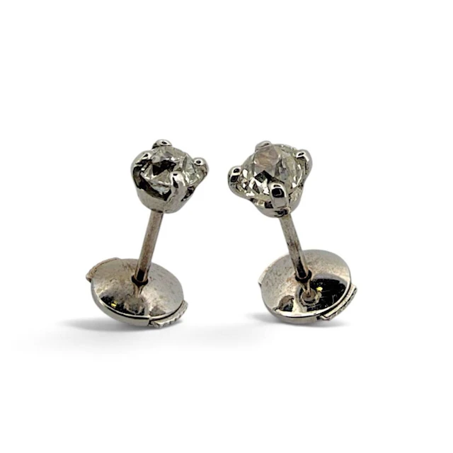 Pair of white gold (750) stud earrings set with old-cut diam - Lot 151