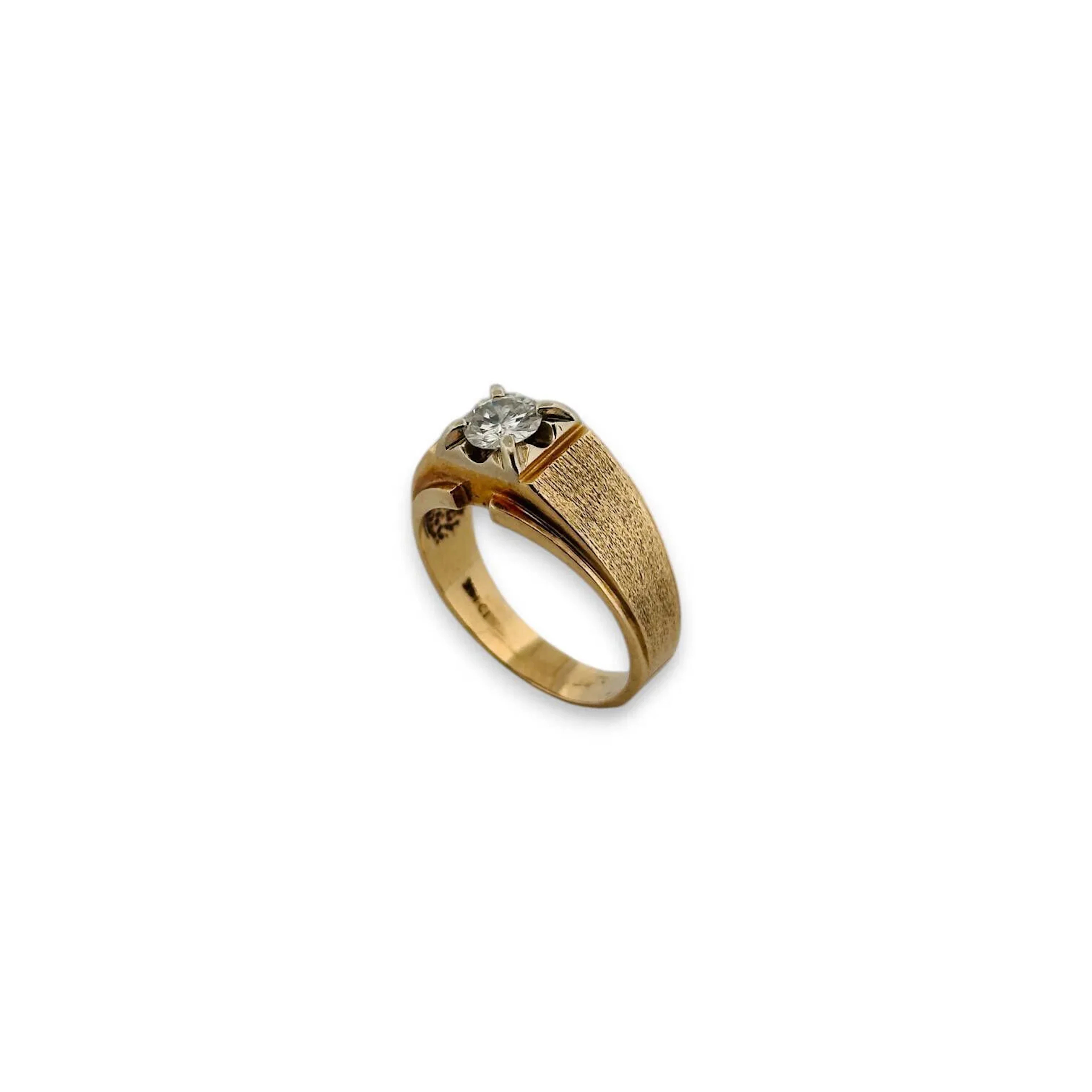 14K (585) gold signet ring with a partially brushed finish, - Lot 266