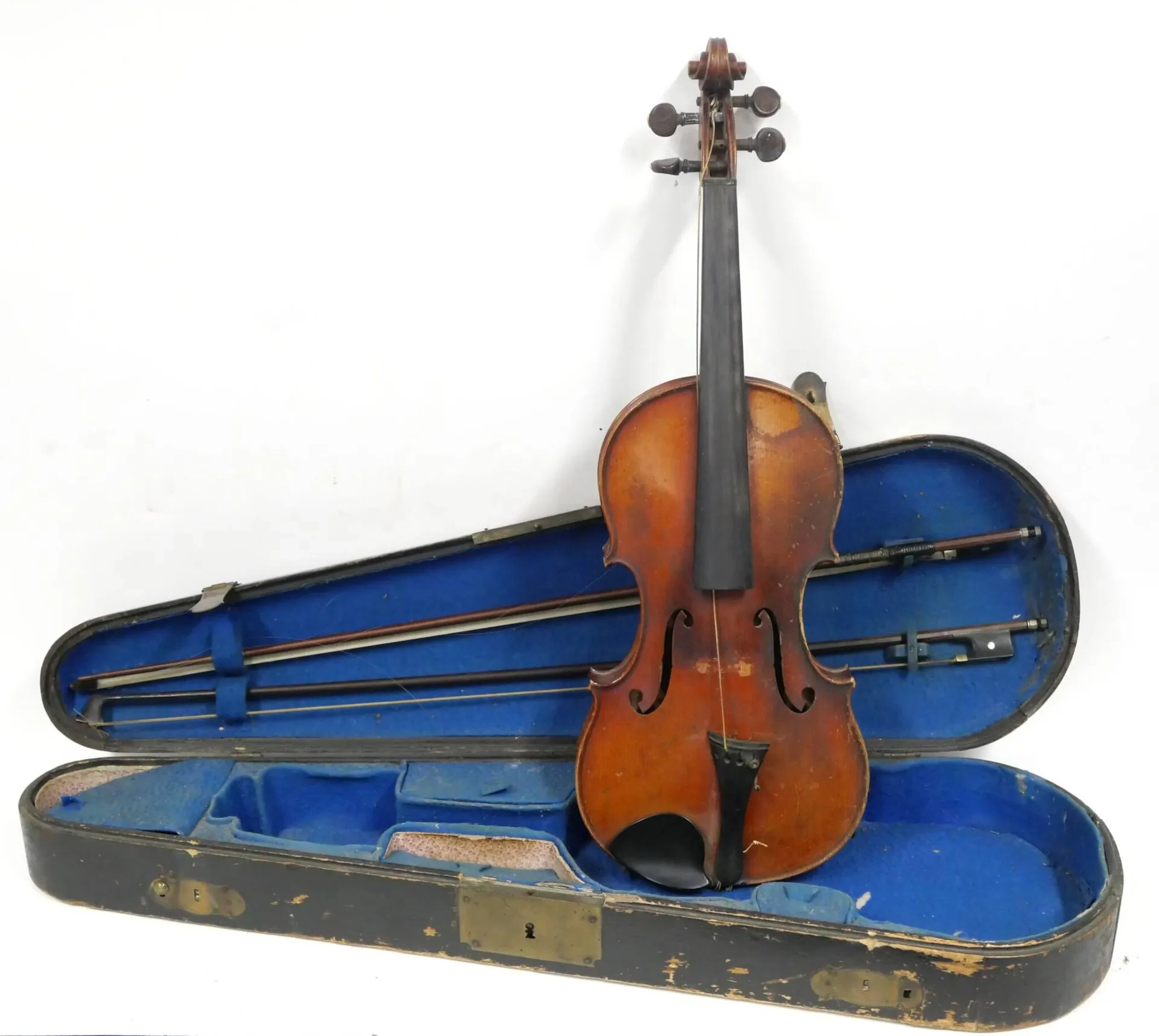 A Mirecourt recorder violin. Label dated 1927, Paul Beuscher - Lot 449