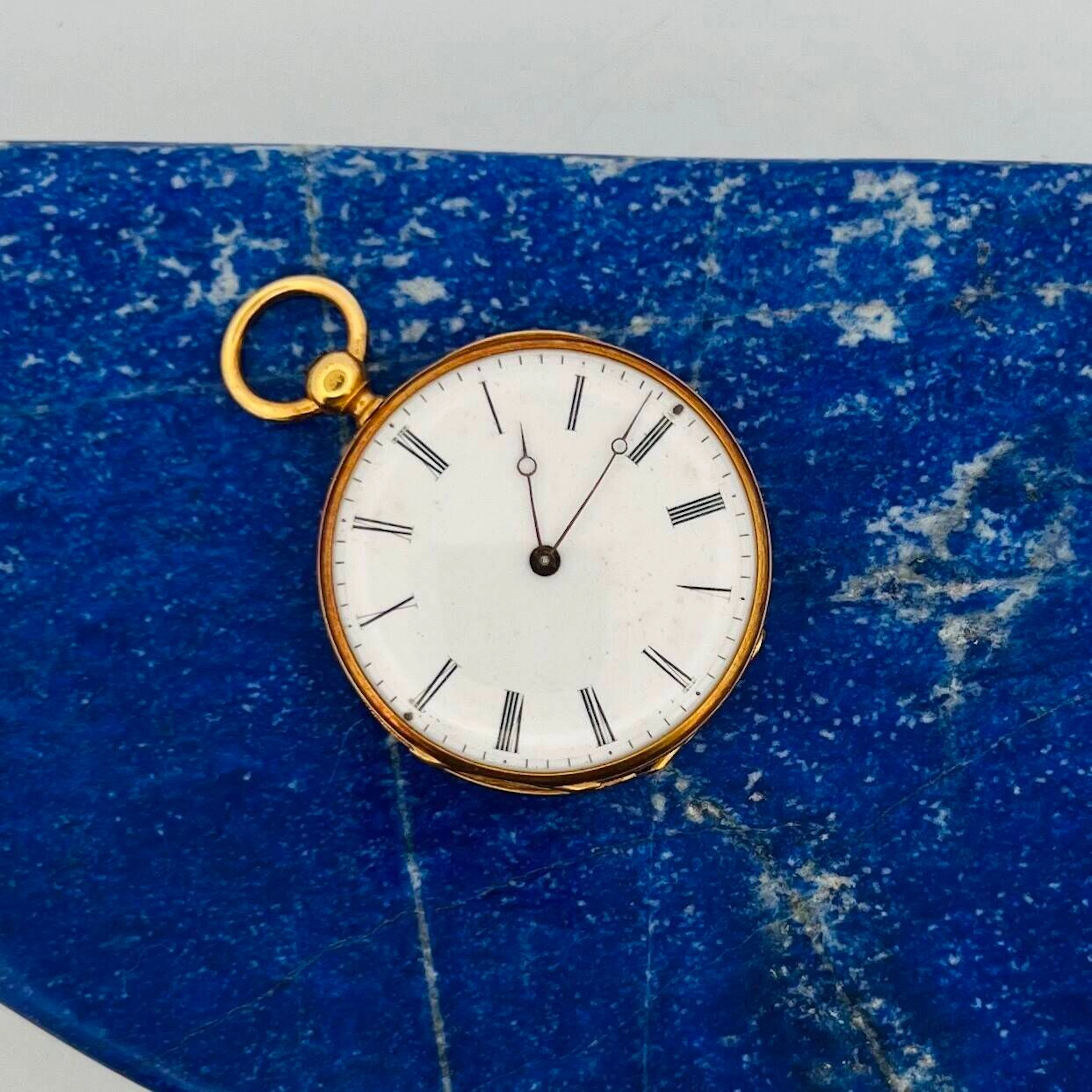 Yellow gold (750) pocket watch with a white enamel dial, Rom - Lot 25