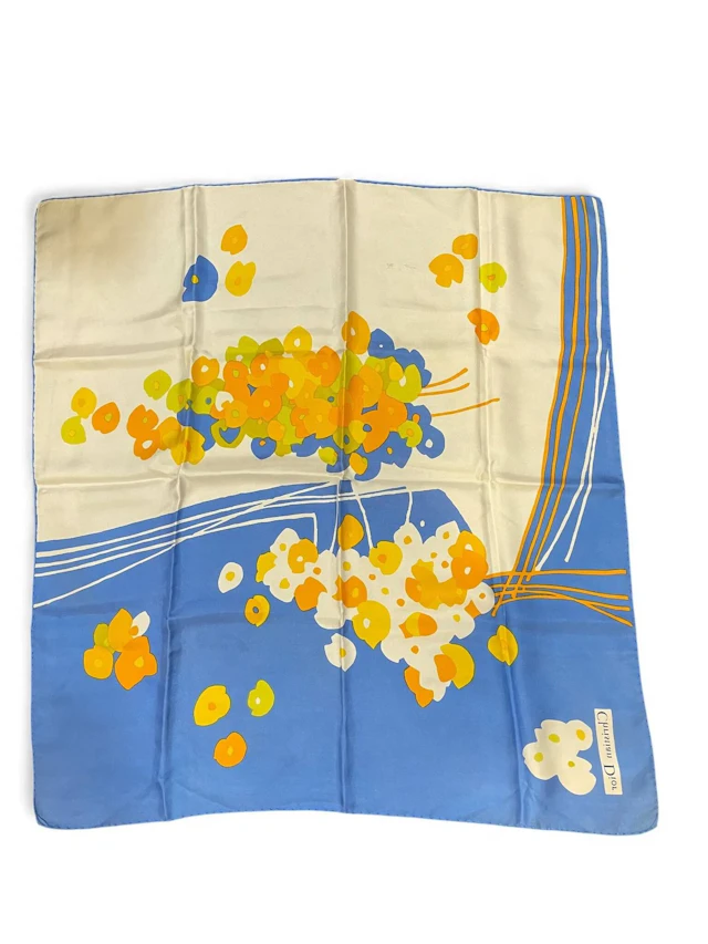 CHRISTIAN DIOR - Lot 56