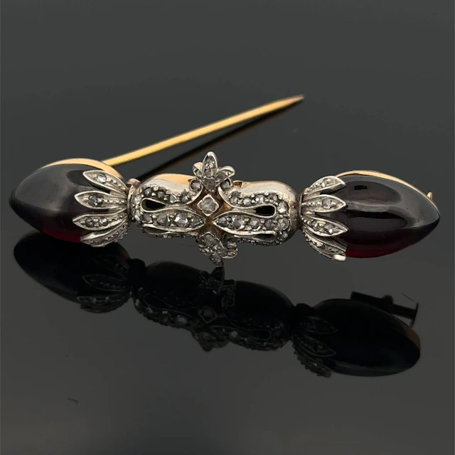 Openwork "barrette" brooch in yellow gold (750) and silver ( - Lot 206