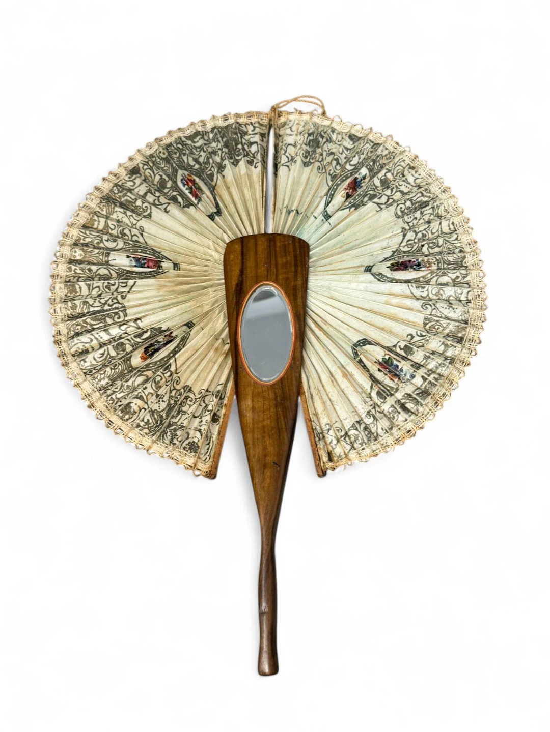 Fan with a rosette design, featuring a handle made of fruitw - Lot 233