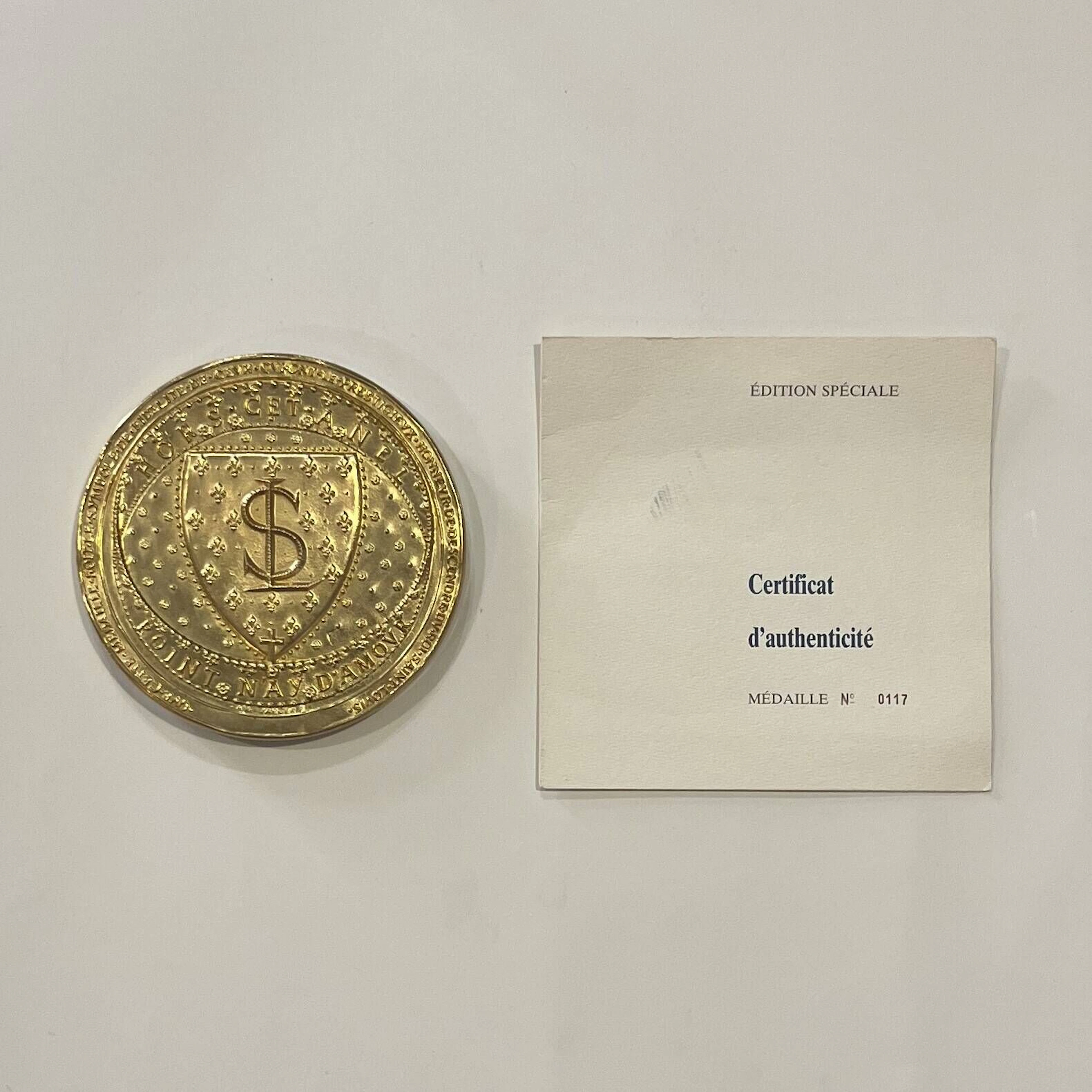 Gilded bronze medal in honor of Saint Louis, engraved by Alb - Lot 85