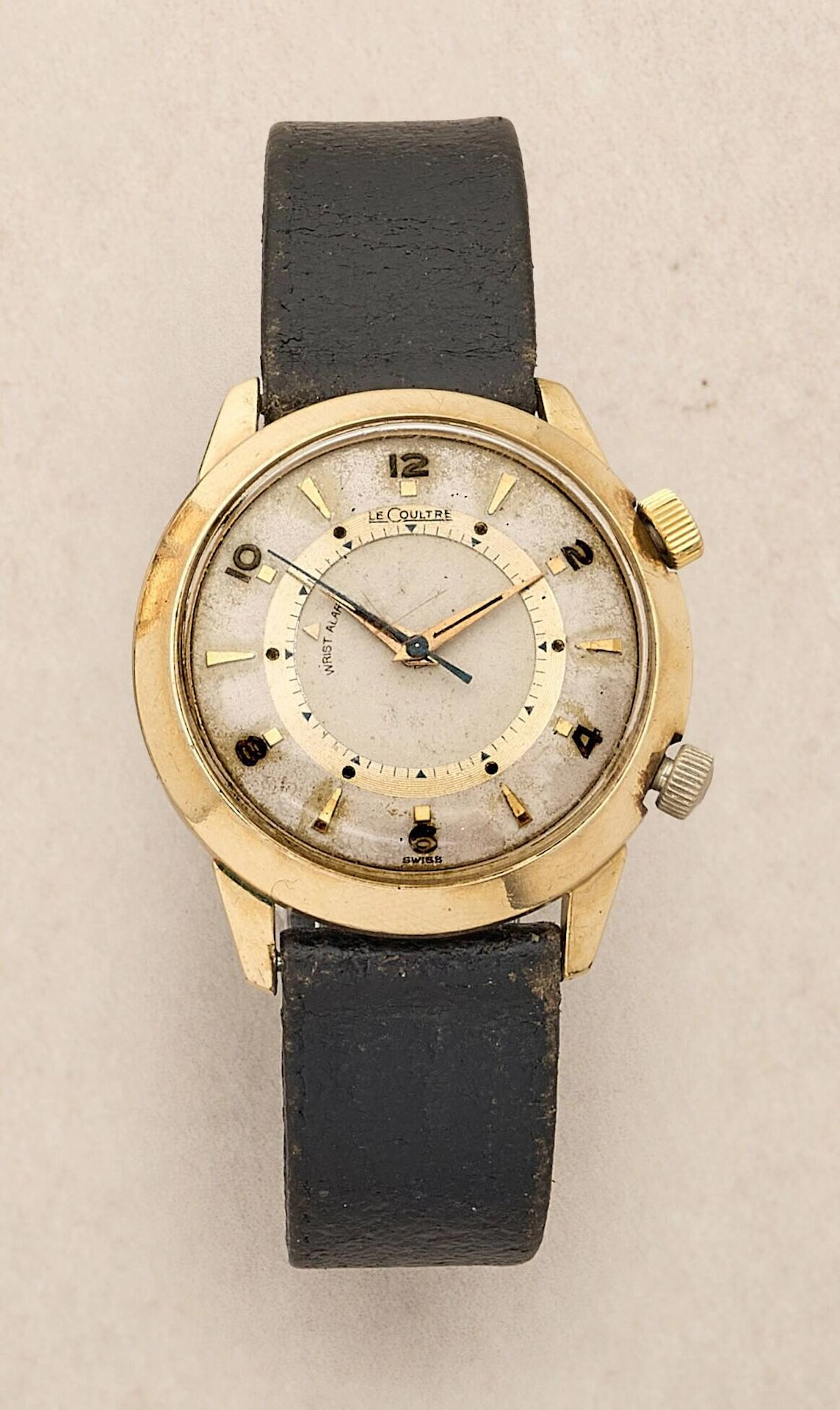 LECOULTRE WRIST ALARM PRE-“MEMOVOX” - Lot 148