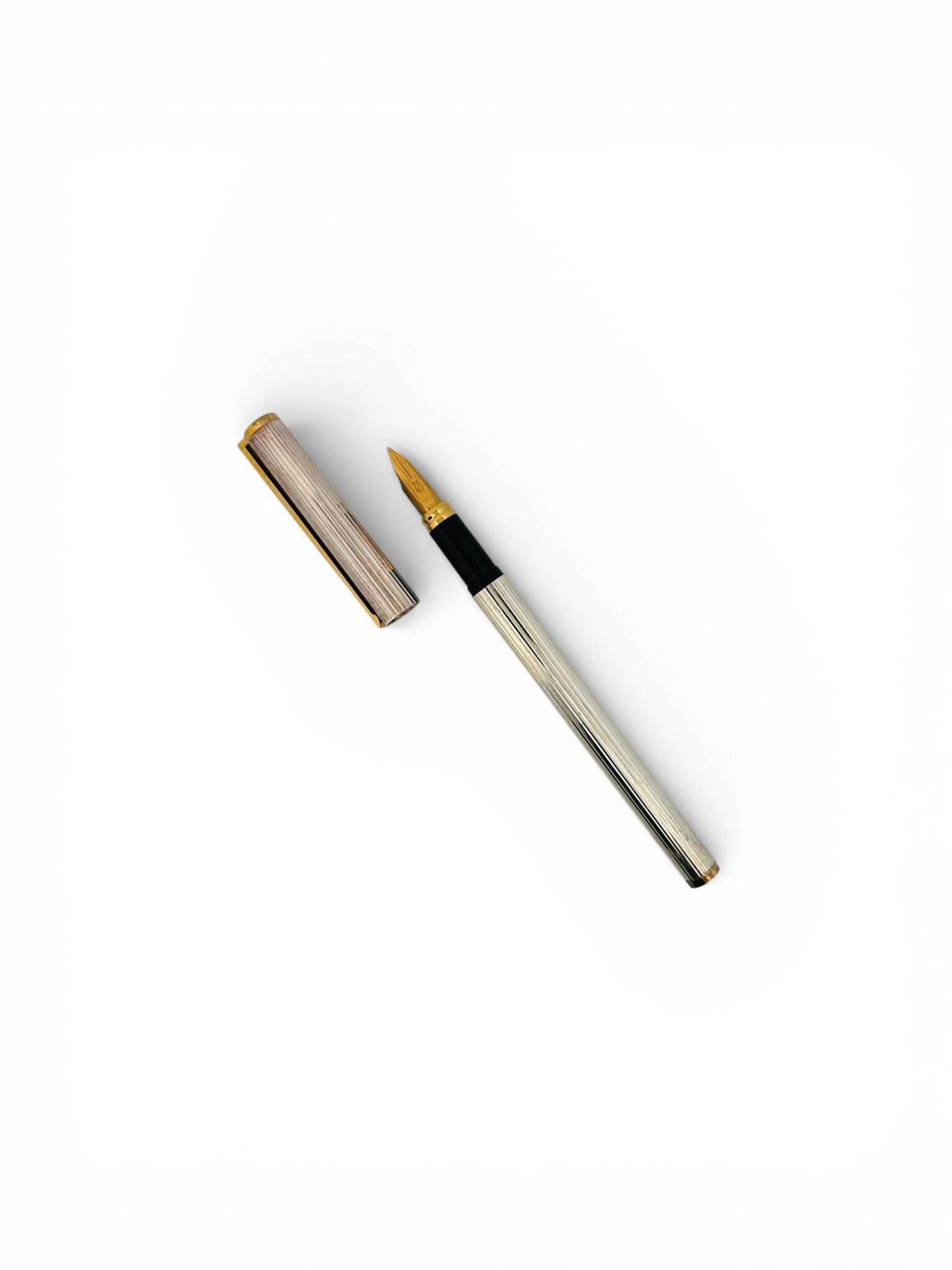 Meeting of two pens: - Lot 238