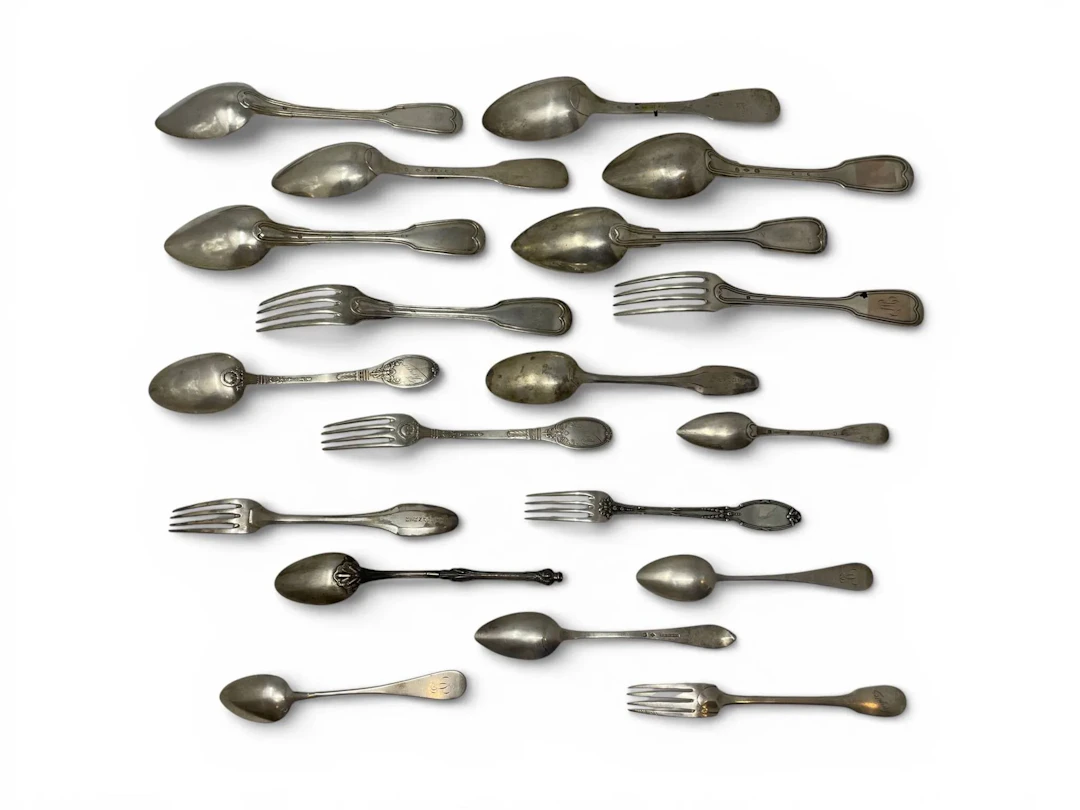 Set of mismatched silver flatware including: - Lot 58
