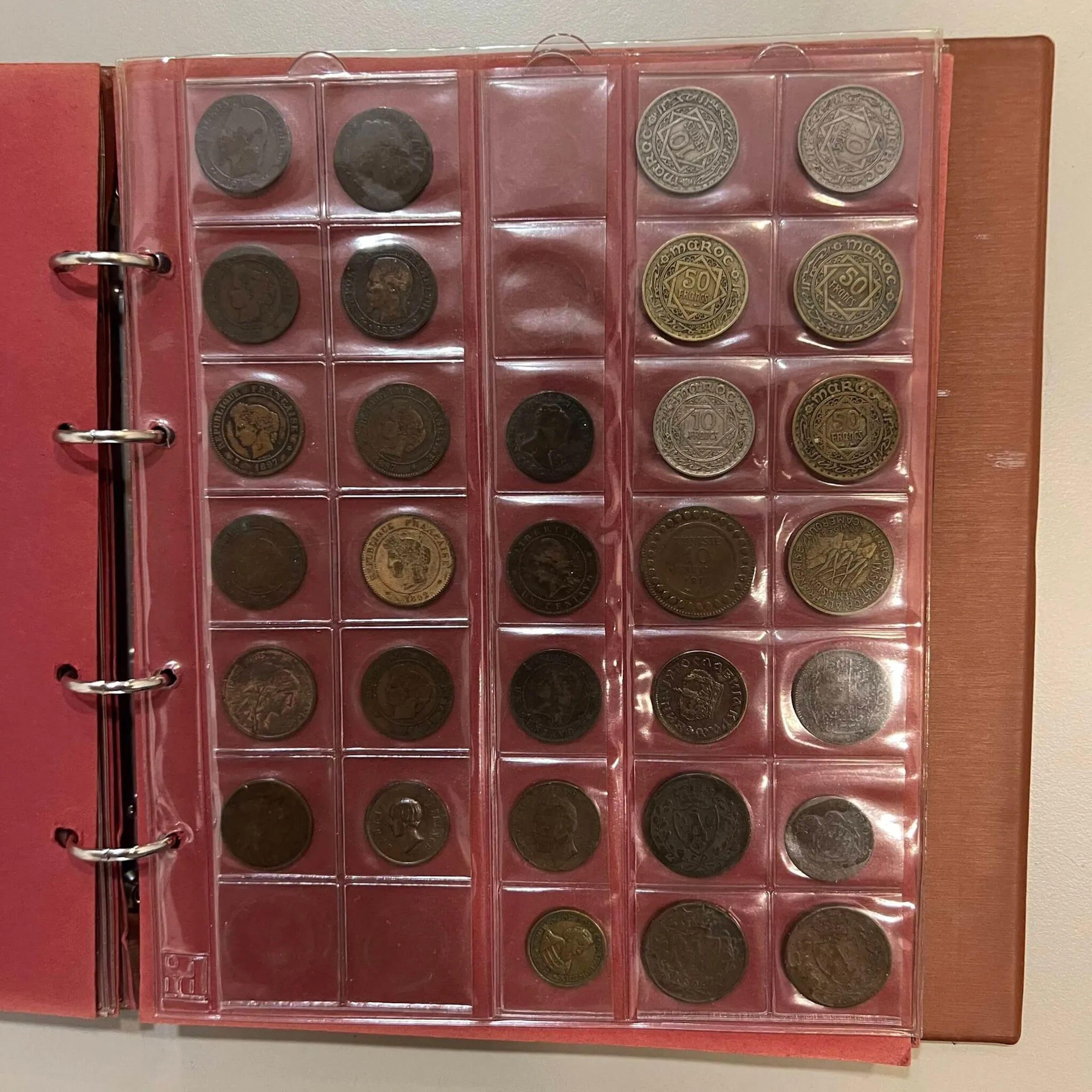 A binder containing a small collection of ancient, royal, Fr - Lot 22