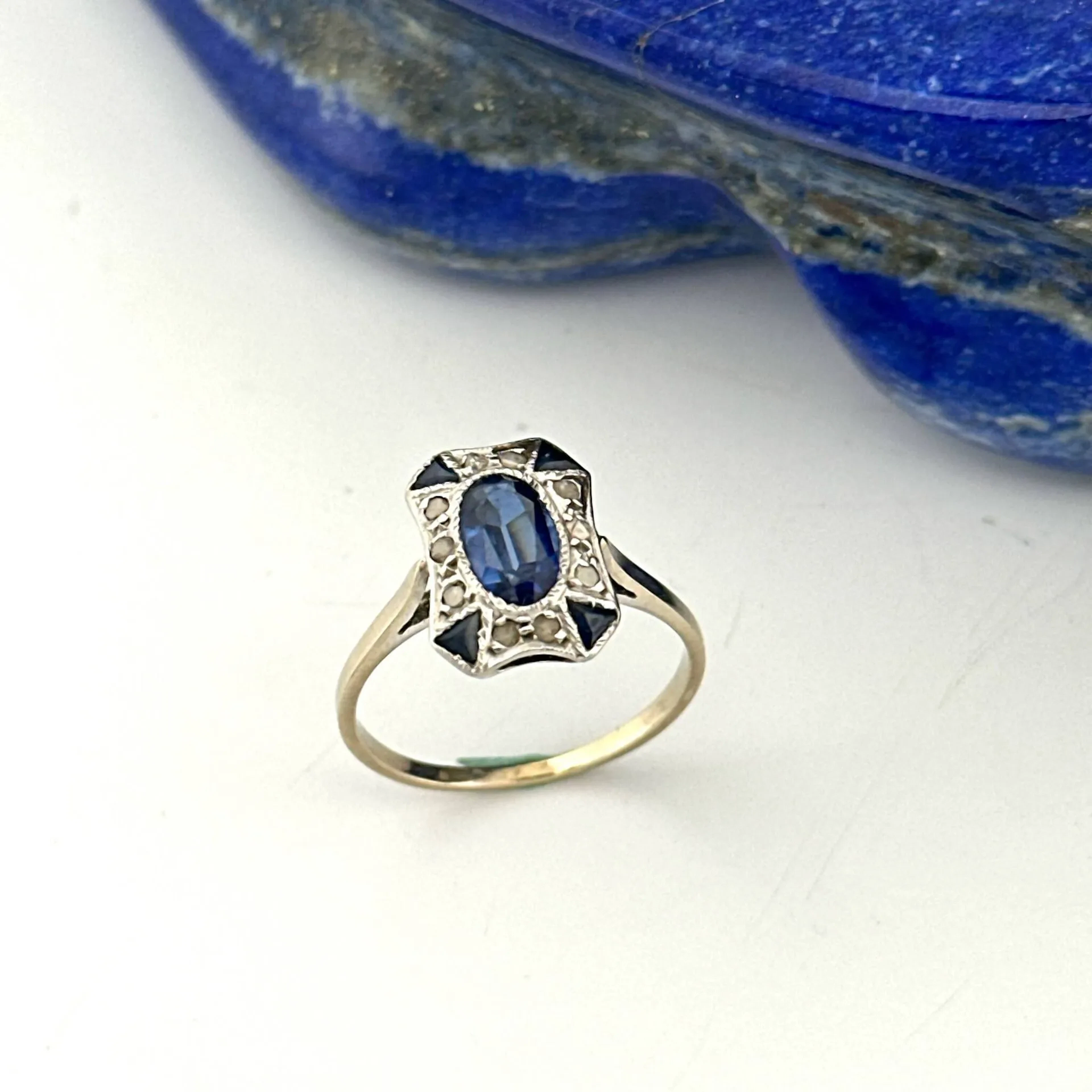 Ring in white gold (750) and platinum (950) set with small r - Lot 288