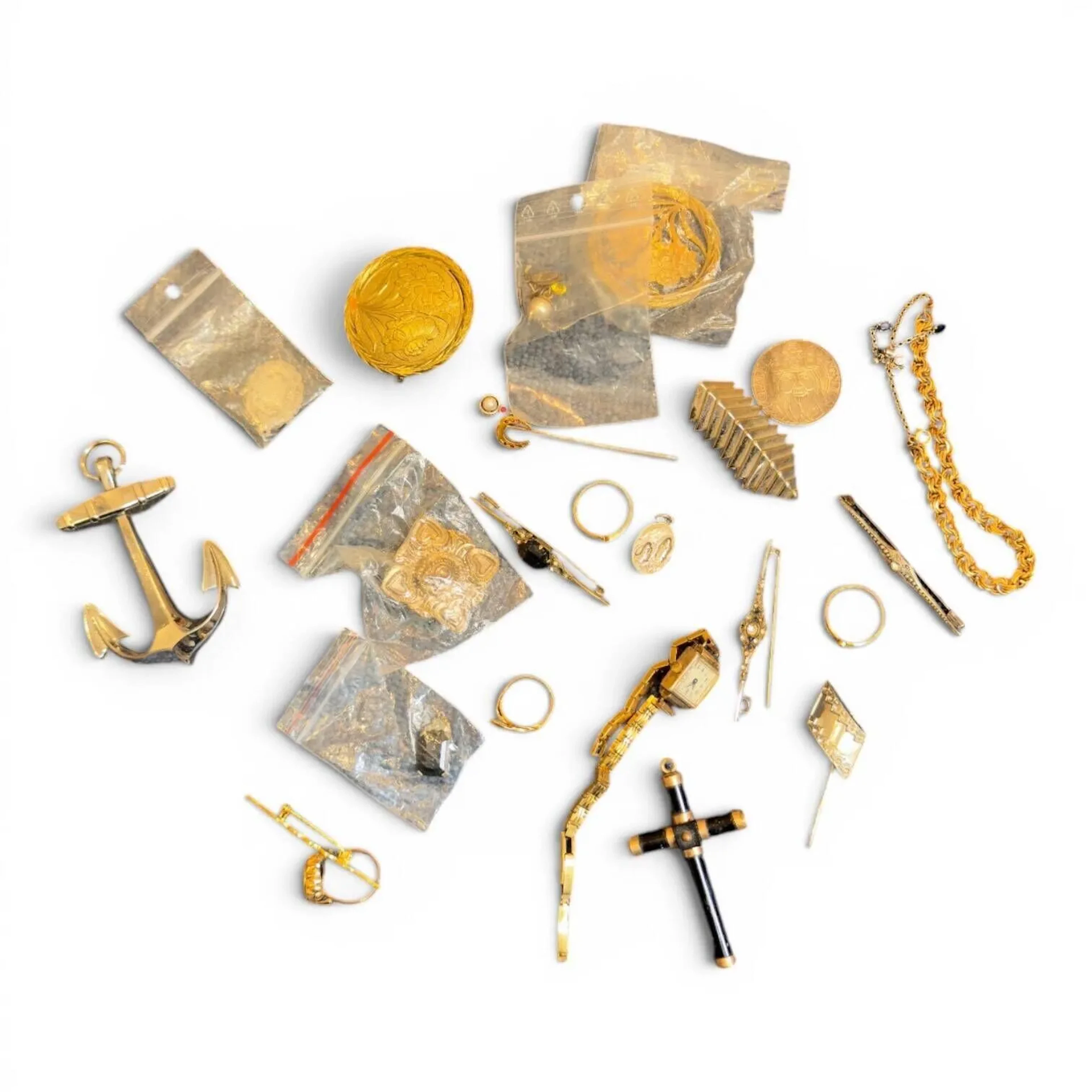 Drawer back with : - Lot 353