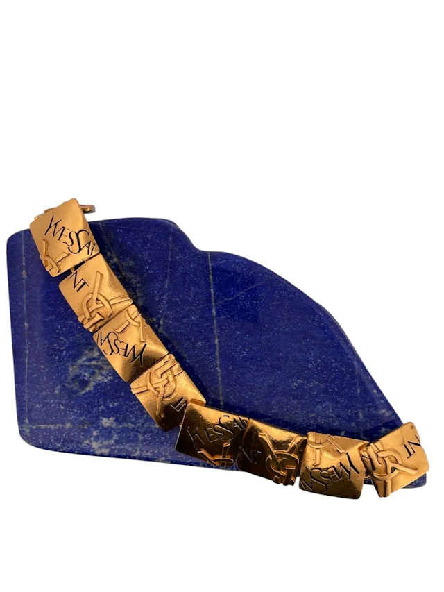 YVES SAINT LAURENT - Lot 259