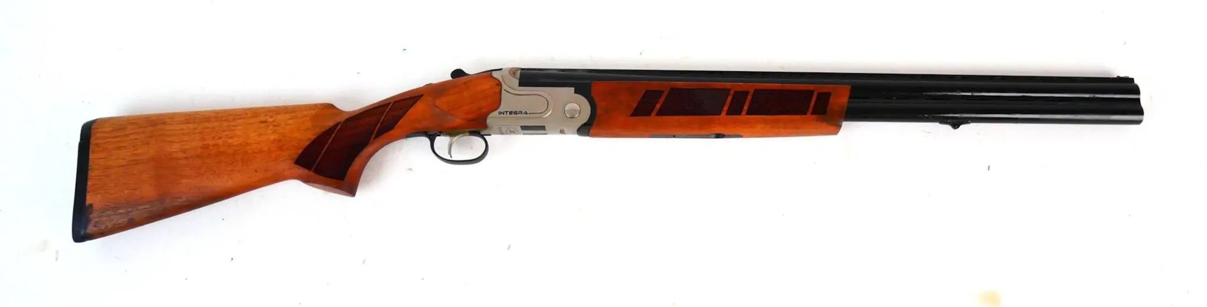 Khan Arms Intégra 12/76-caliber shotgun (No. 16-122212). 61 - Lot 75