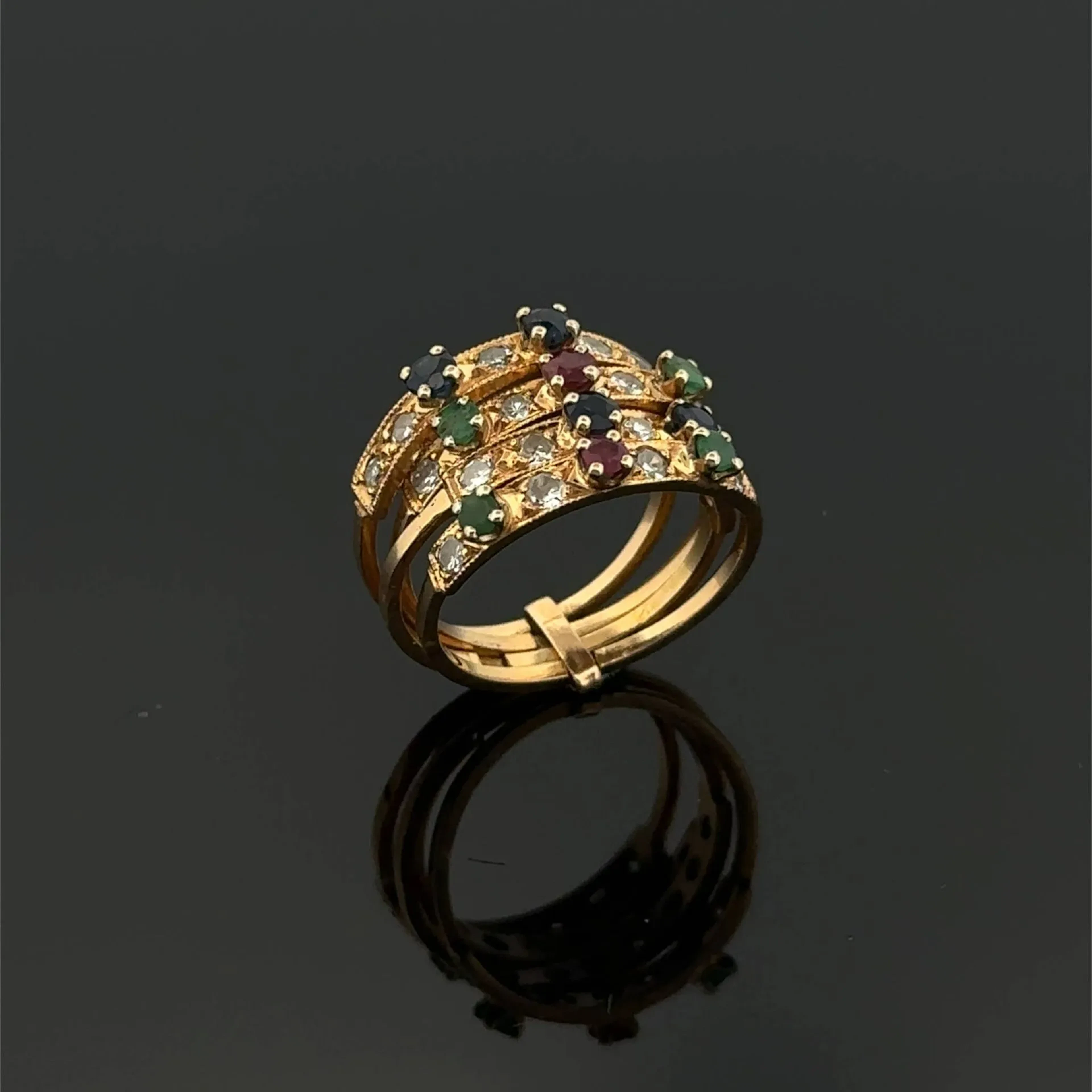Articulated four-ring yellow gold (750) ring, set with 8/8 d - Lot 276