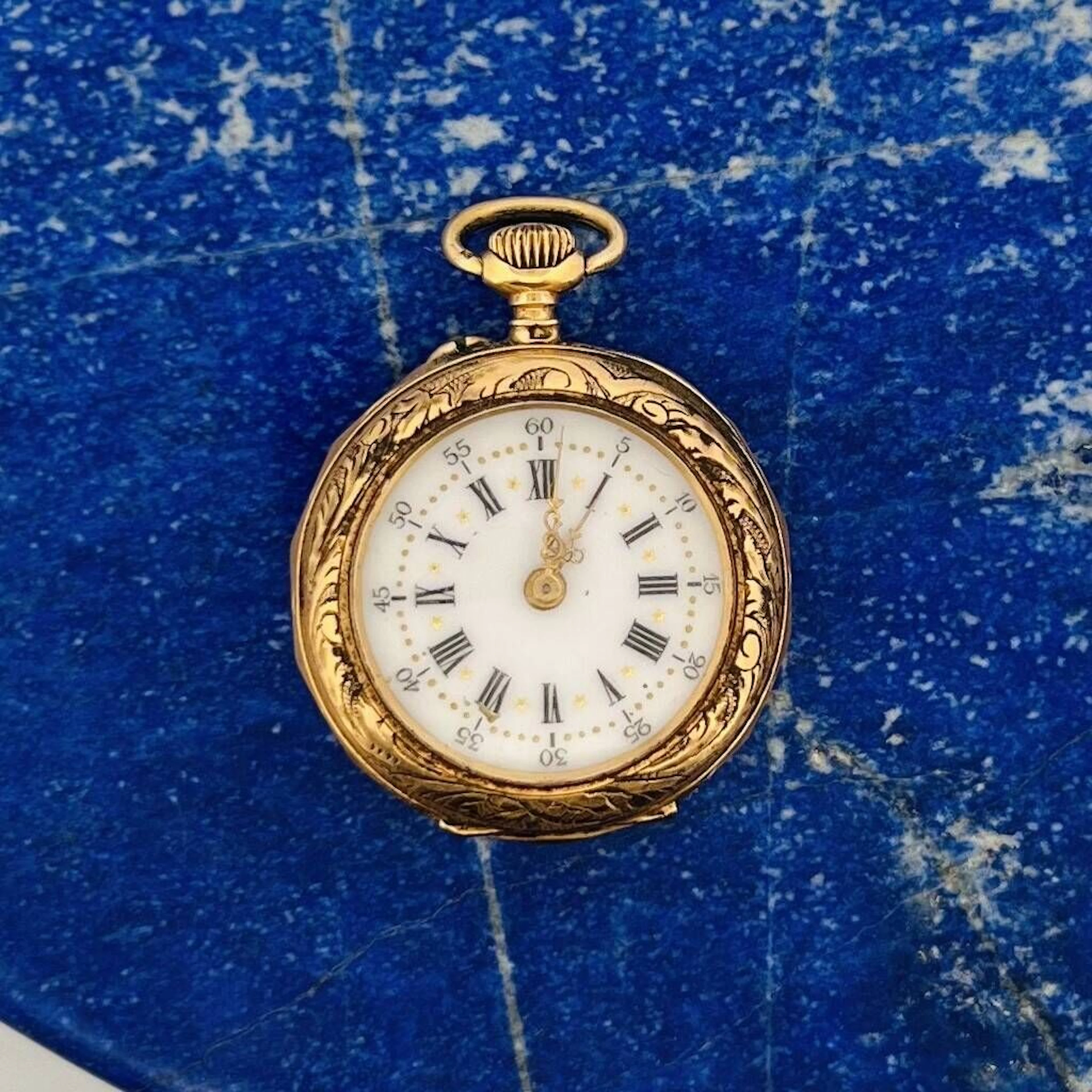 Yellow gold (750) pocket watch with a white enamel dial feat - Lot 7
