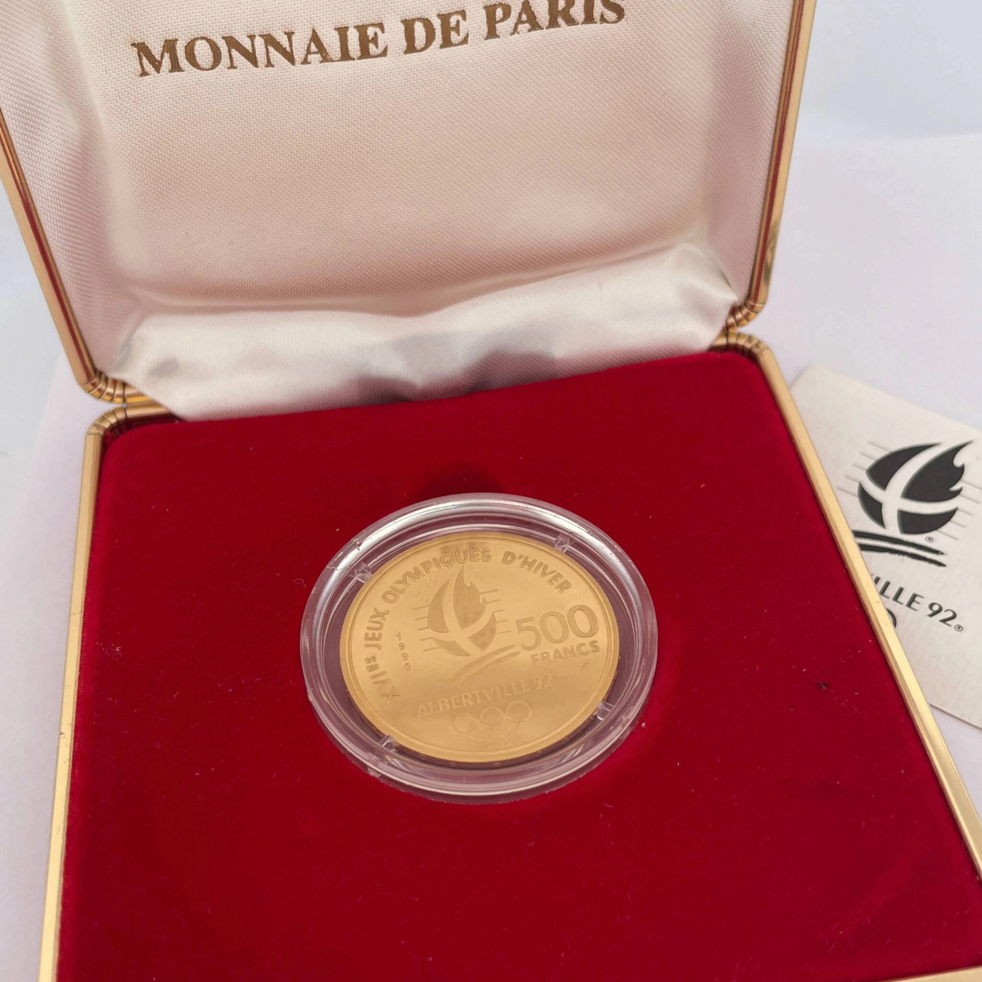 500-franc Albertville 92 gold coin (920) dated 1990, featuri - Lot 12