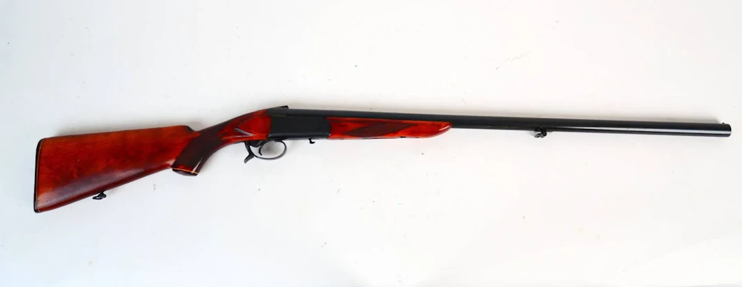 Baikal single-shot 12/70-caliber shotgun (No. K50555). 73-cm - Lot 67