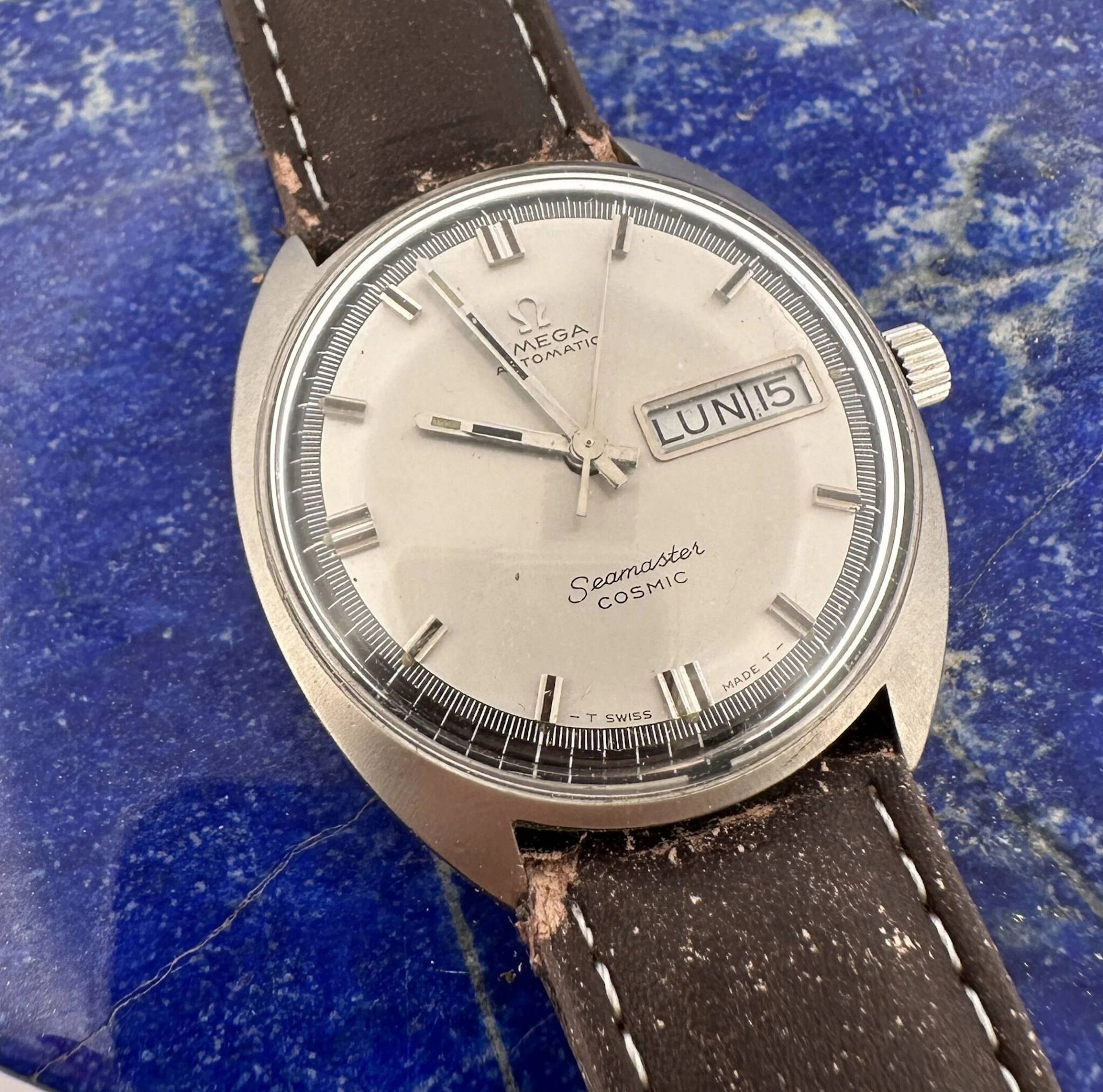 OMEGA SEAMASTER COSMIC AUTOMATIC - Lot 102