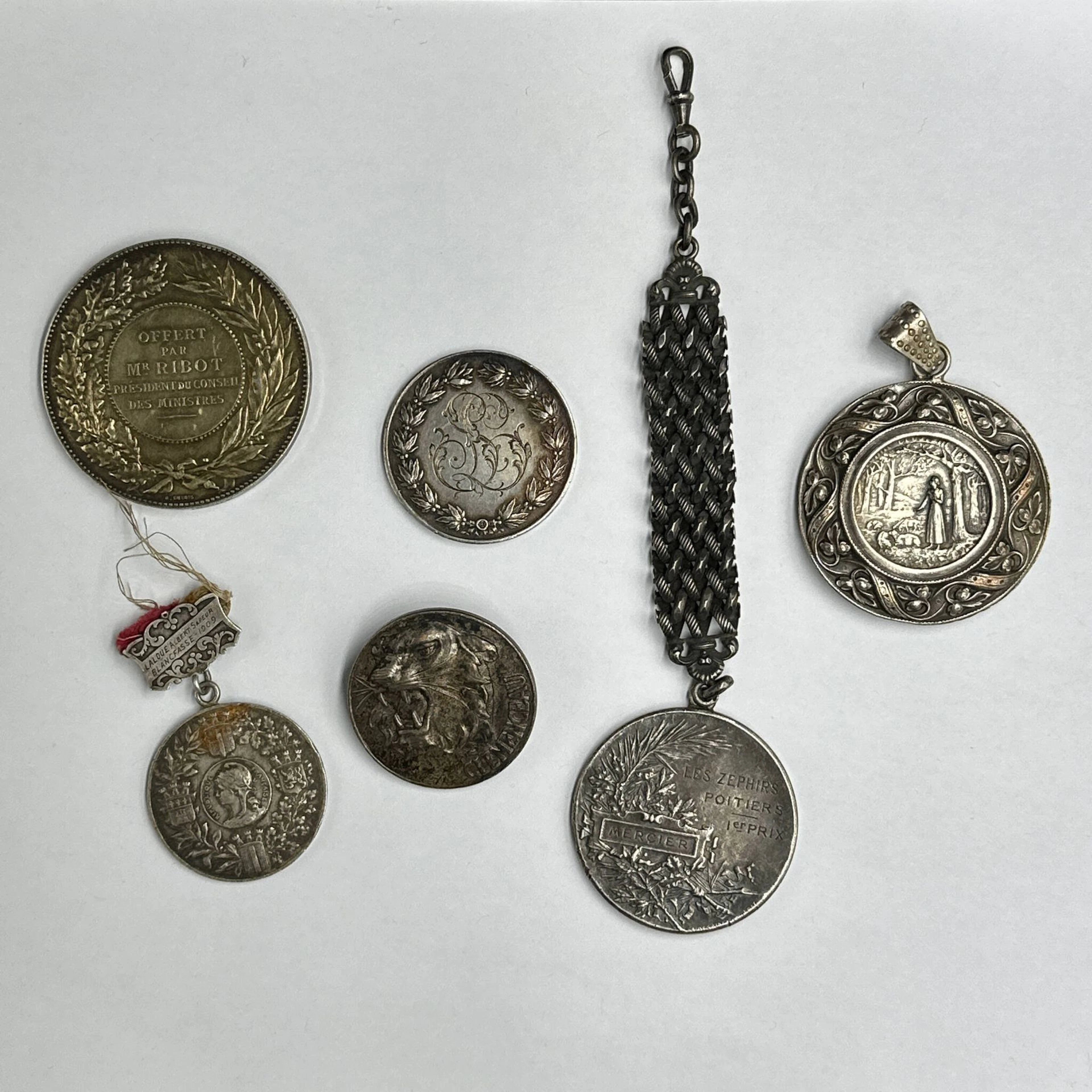 Set of six medals, including four silver ones: - Lot 64