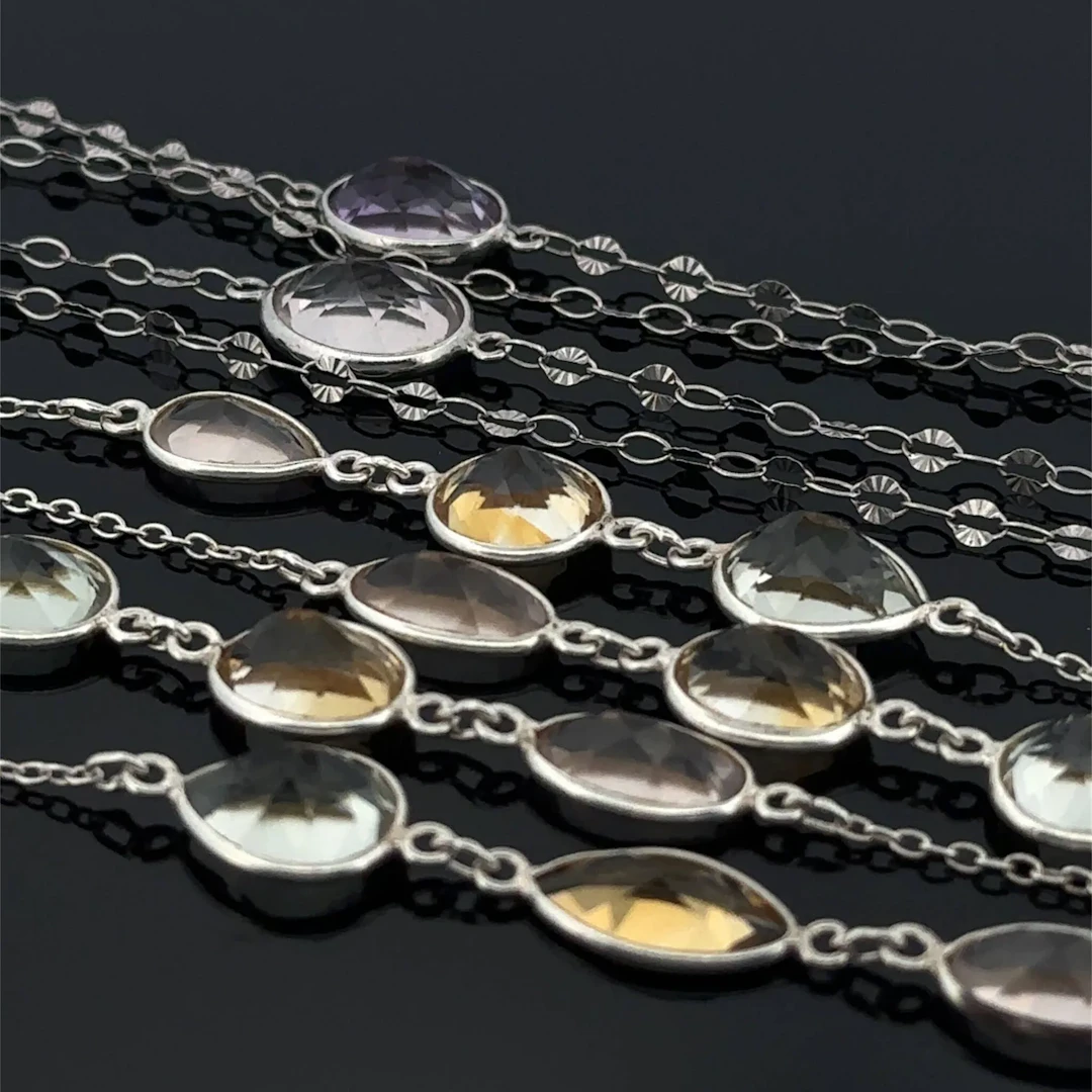 Two silver (925) long necklaces set with amethysts, citrines - Lot 254