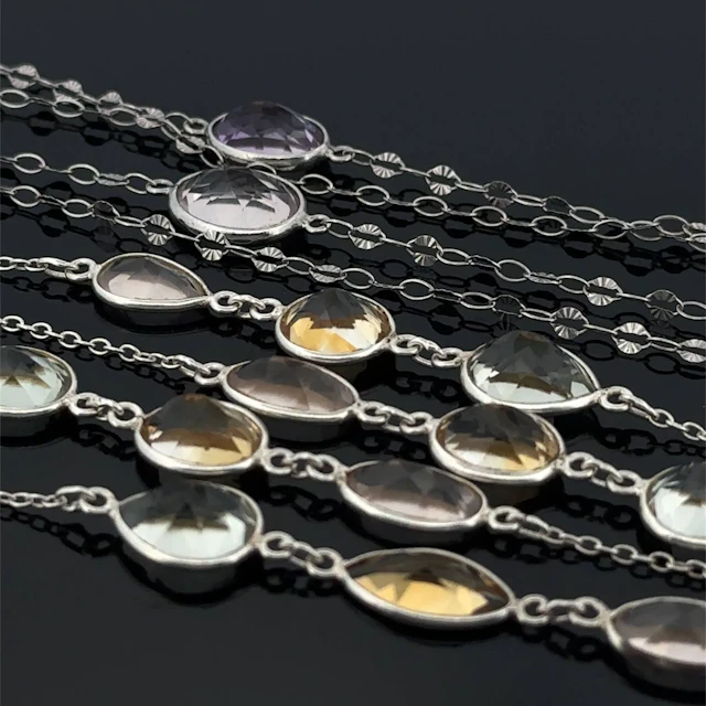 Two silver (925) long necklaces set with amethysts, citrines - Lot 254