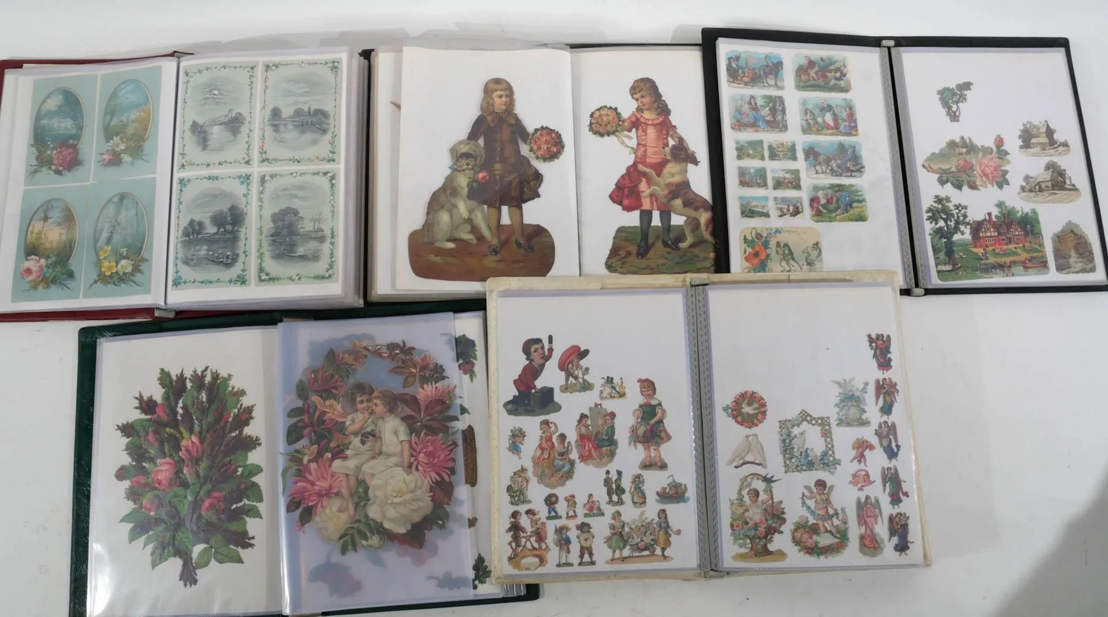 Set of 5 children's picture albums - Lot 476