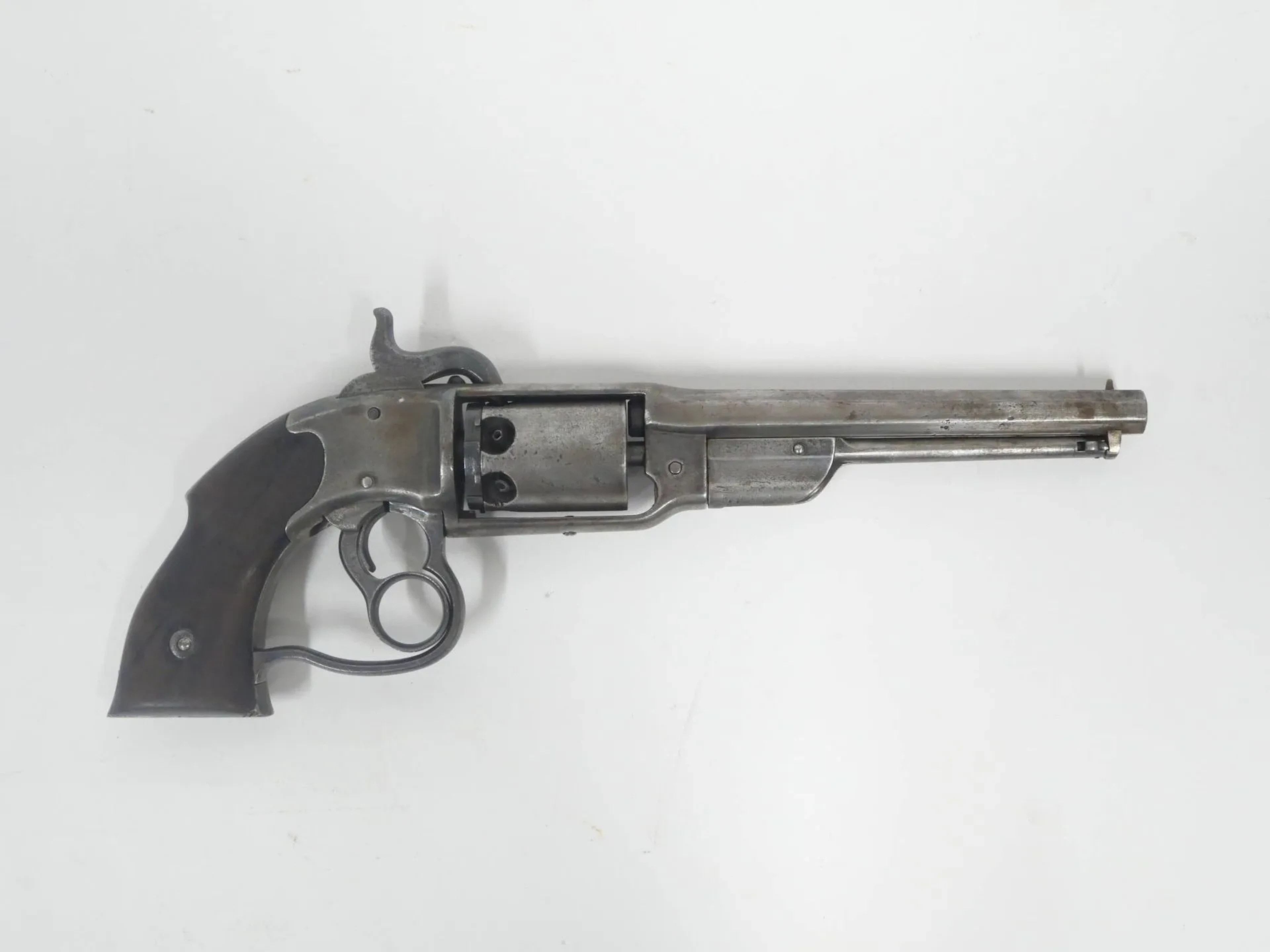 SAVAGE revolver. - Lot 7