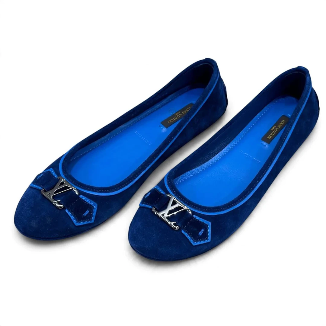 LOUIS VUITTON - Lot 168
