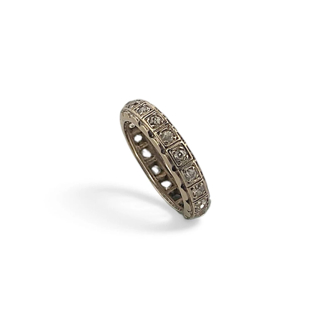 White gold (750) wedding band set with old-cut diamonds (cho - Lot 136
