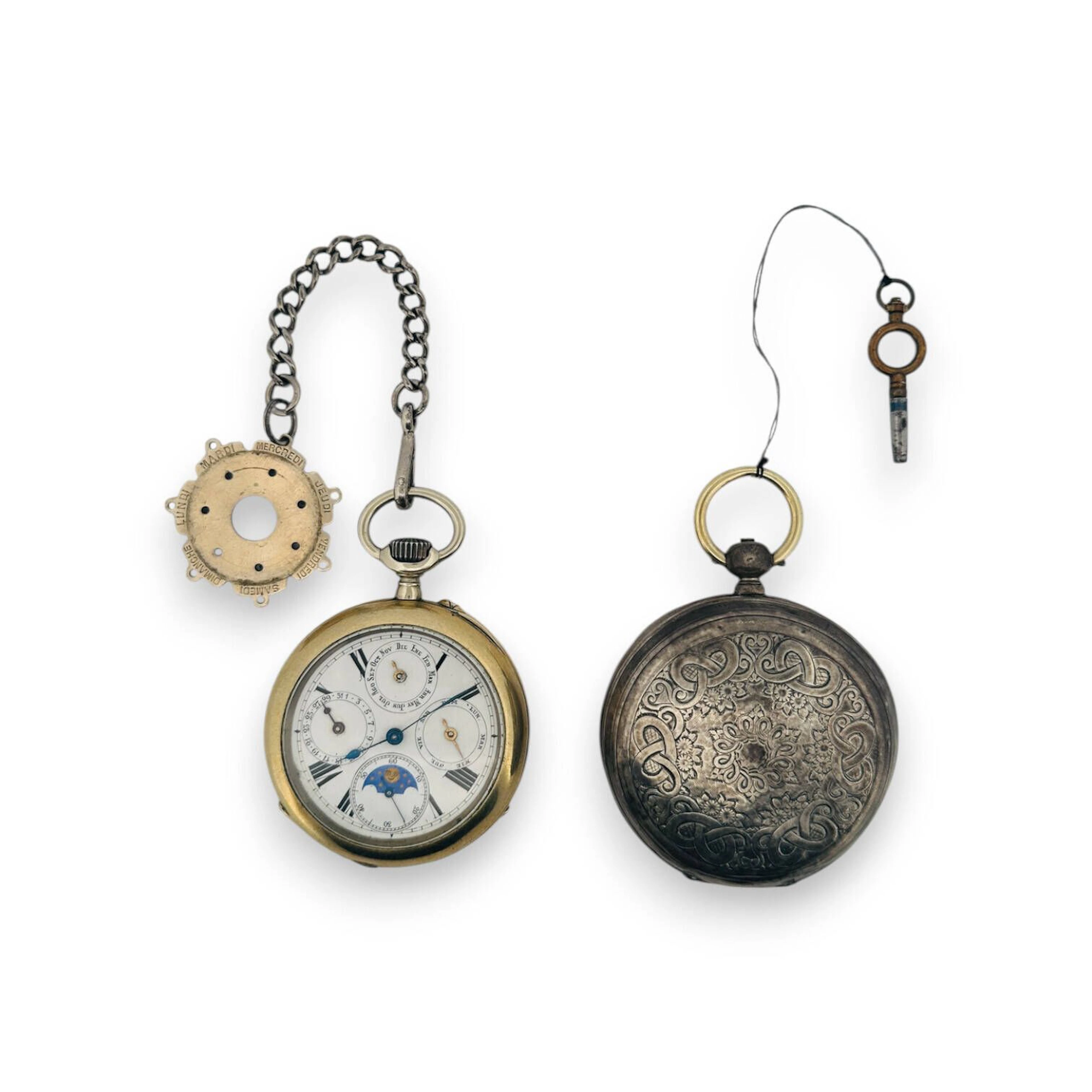 Set of two pocket watches including : - Lot 30