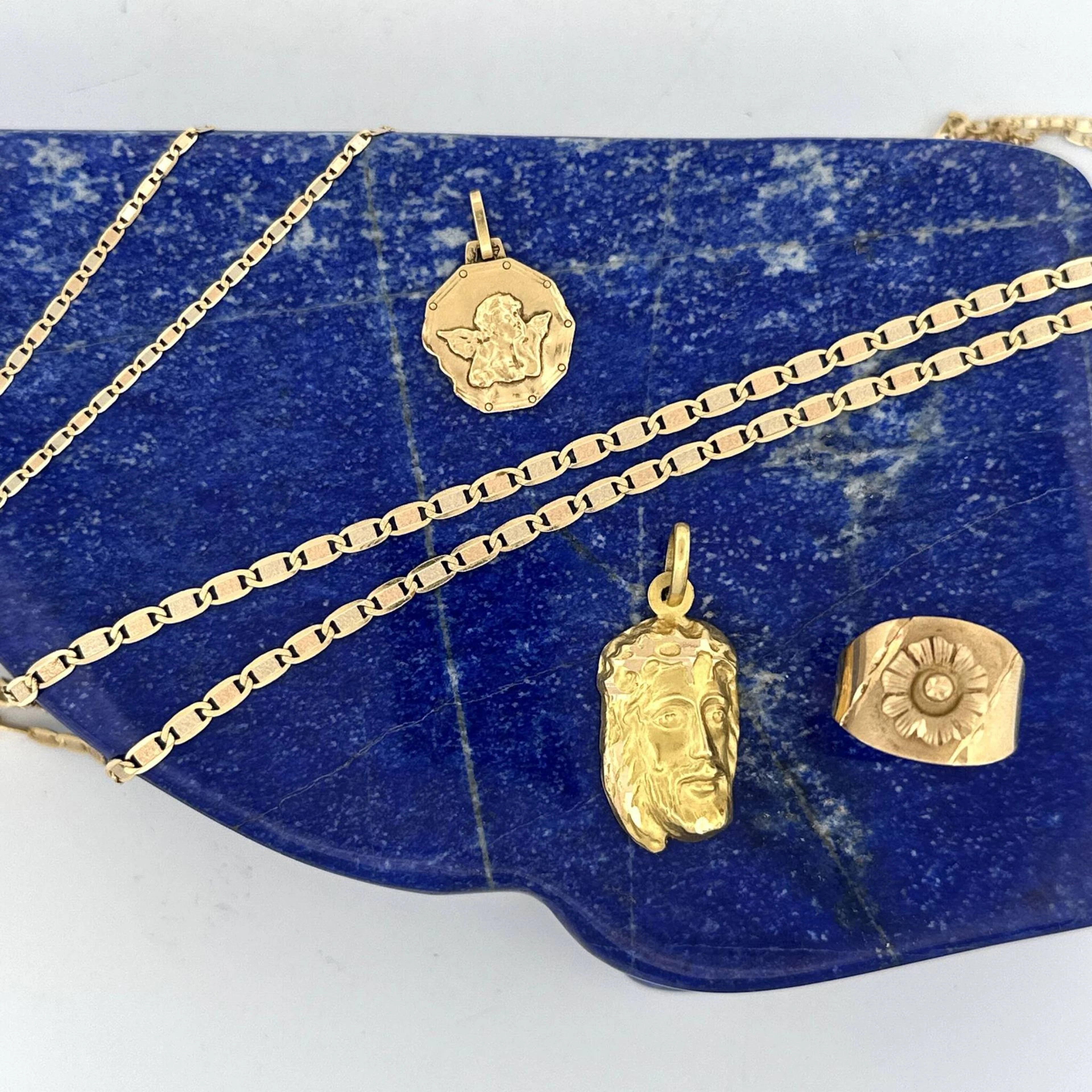 Yellow gold (750) SET consisting of: - Lot 246