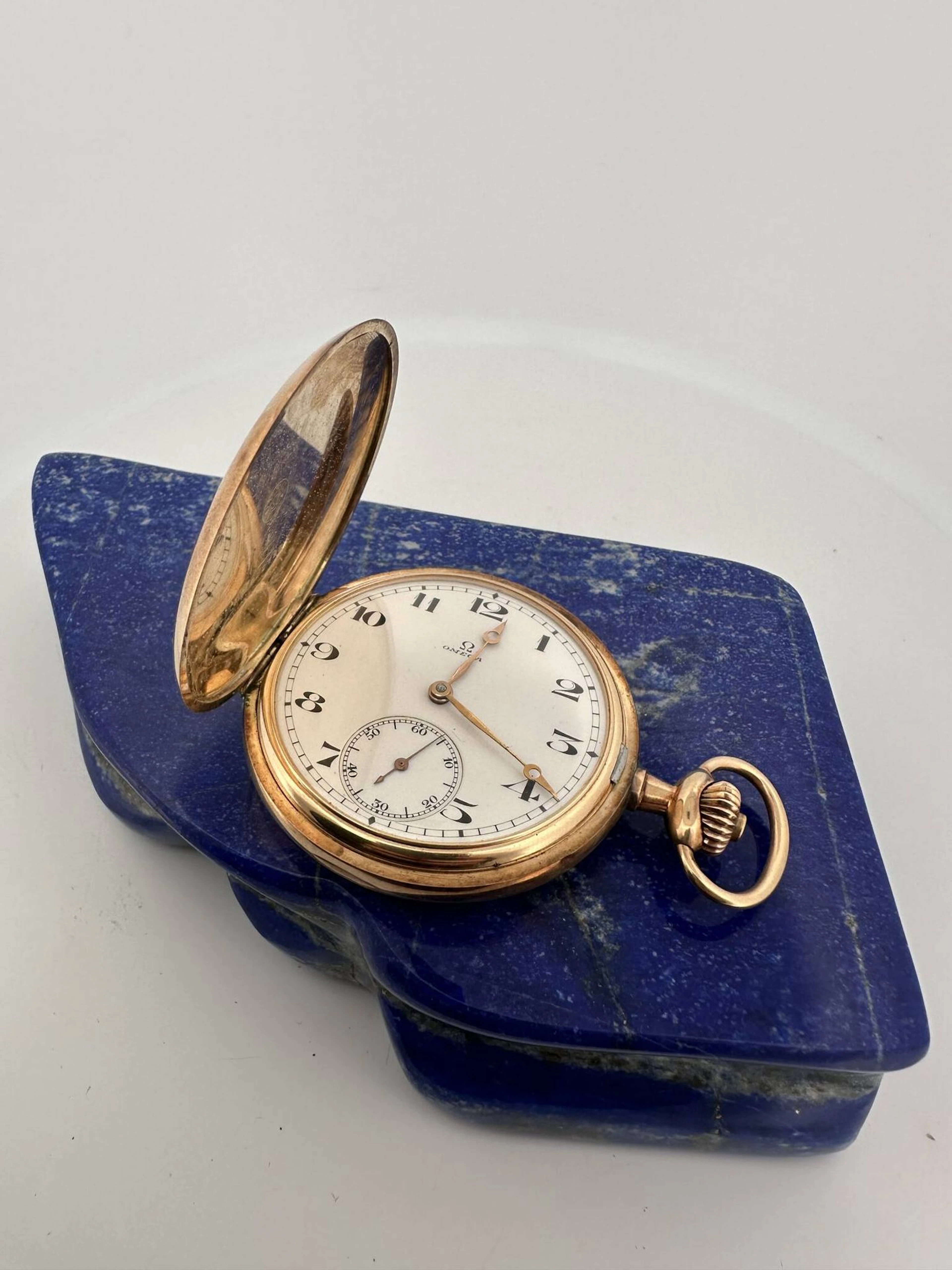 OMEGA - Lot 328