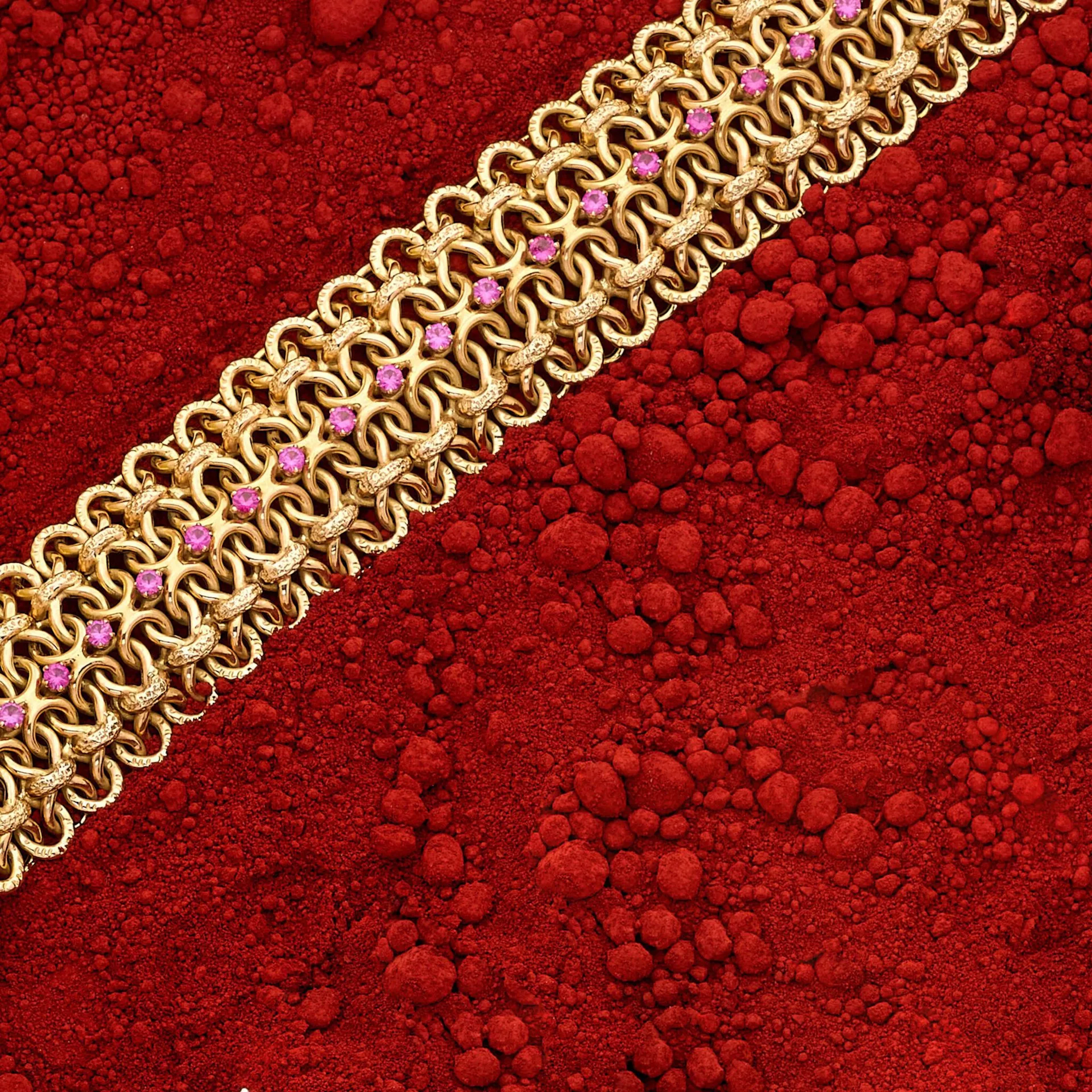 Soft bracelet in 18k (750th) gold, composed of interlaced, p - Lot 119