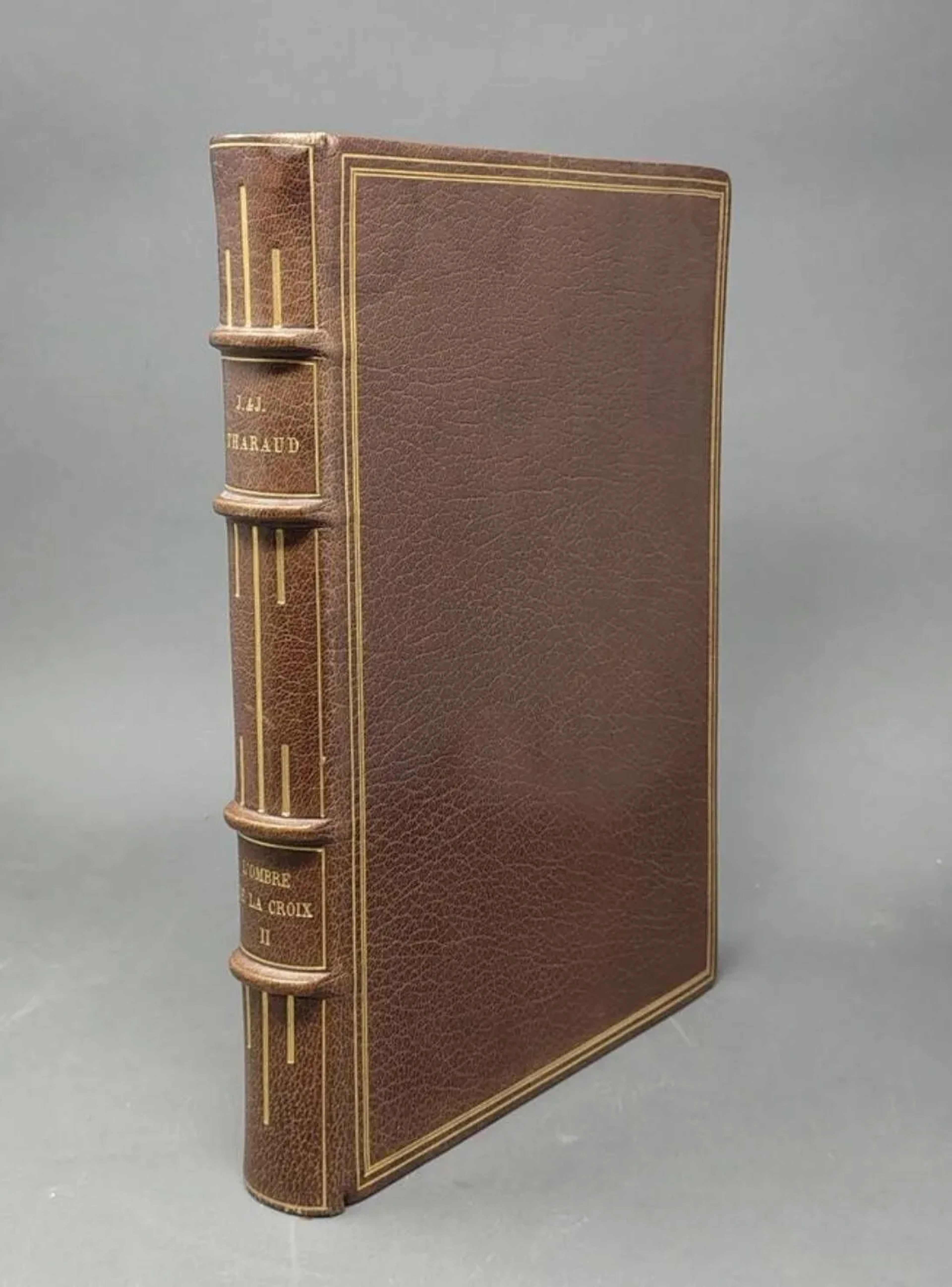 THARAUD (Jérôme and Jean). L'Ombre de la Croix. Paris, Lapin - Lot 496