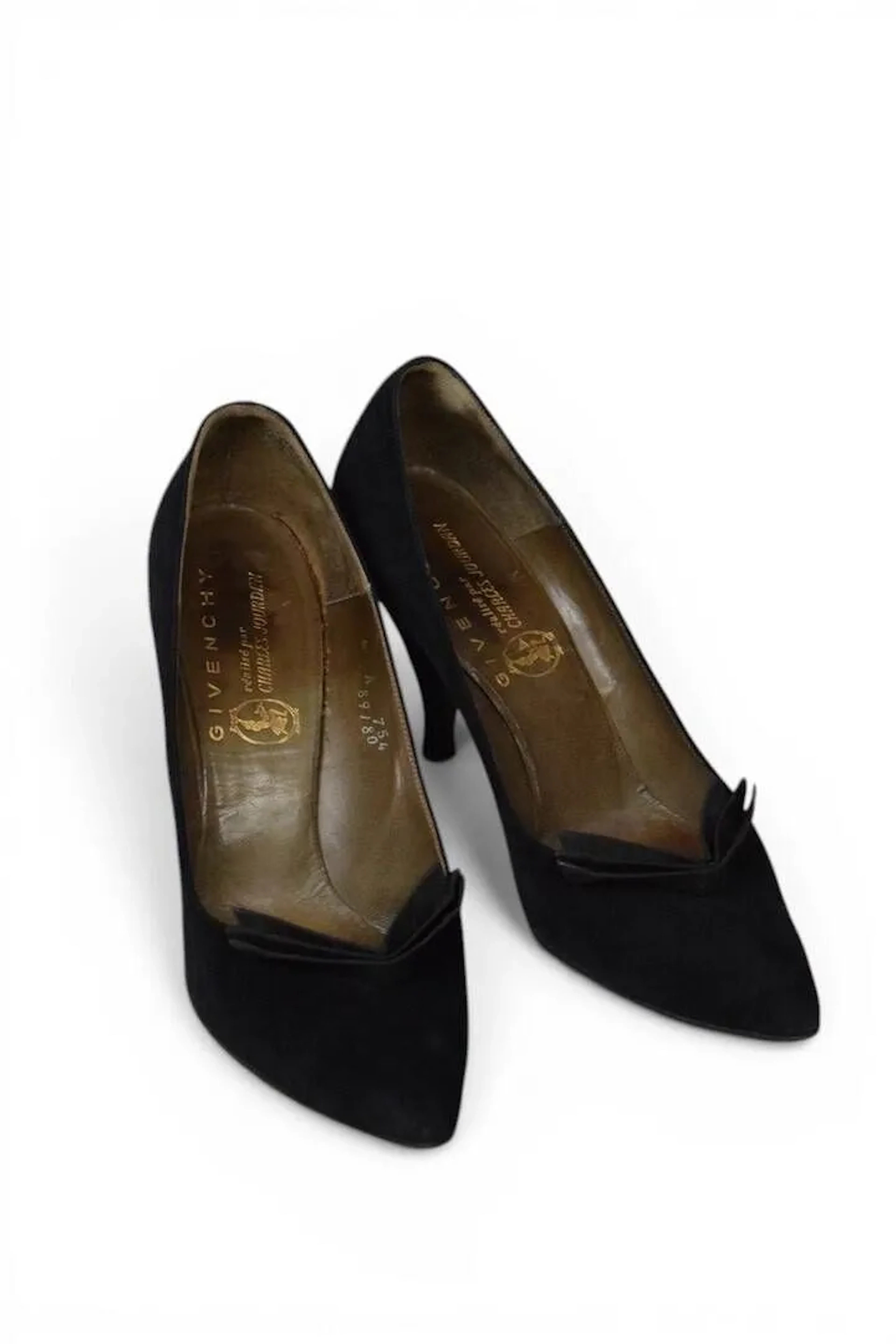 GIVENCHY by CHARLES JOURDAN - Lot 137