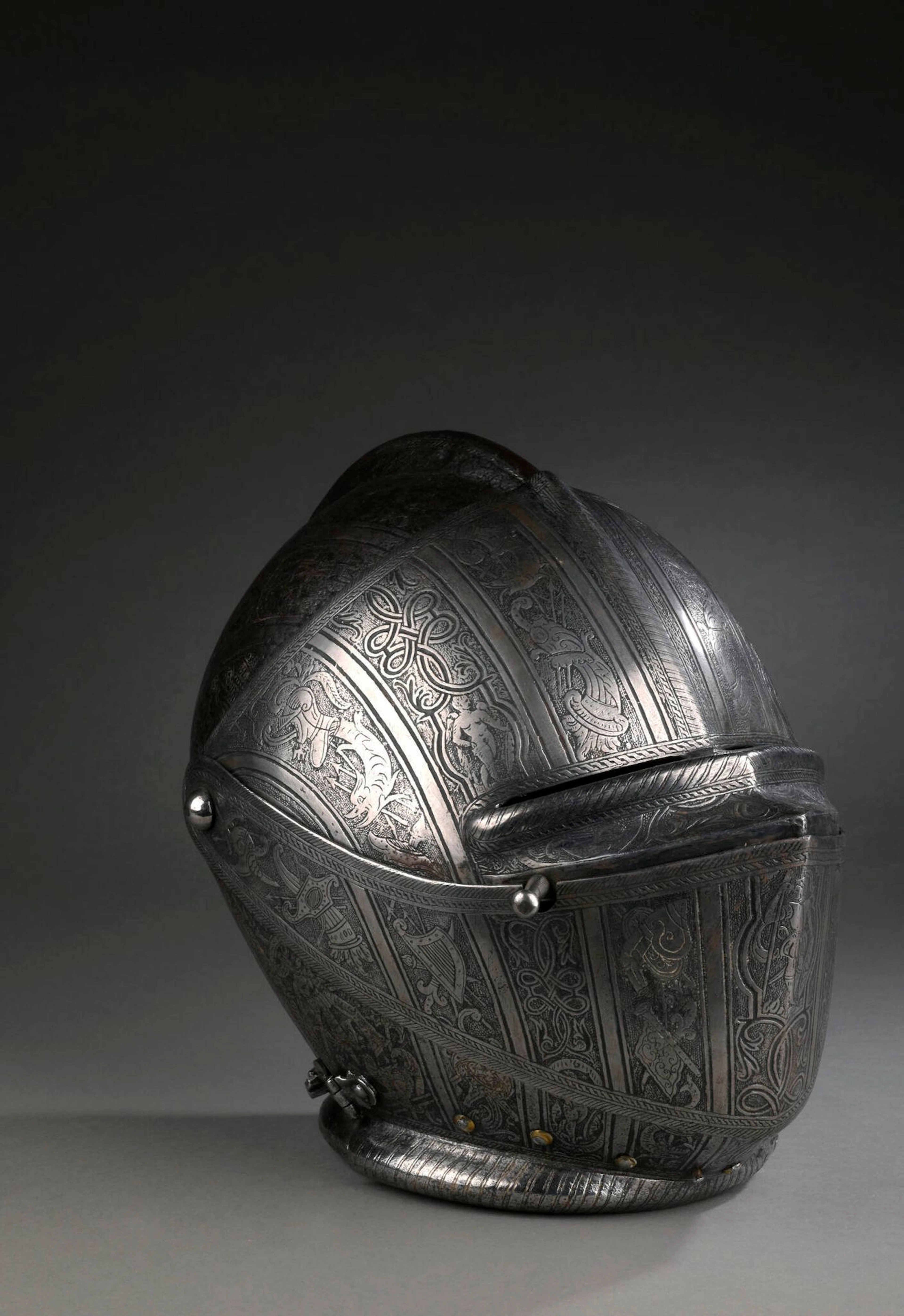 Pompeo Della Chiesa, armet for tournament on foot. - Lot 7