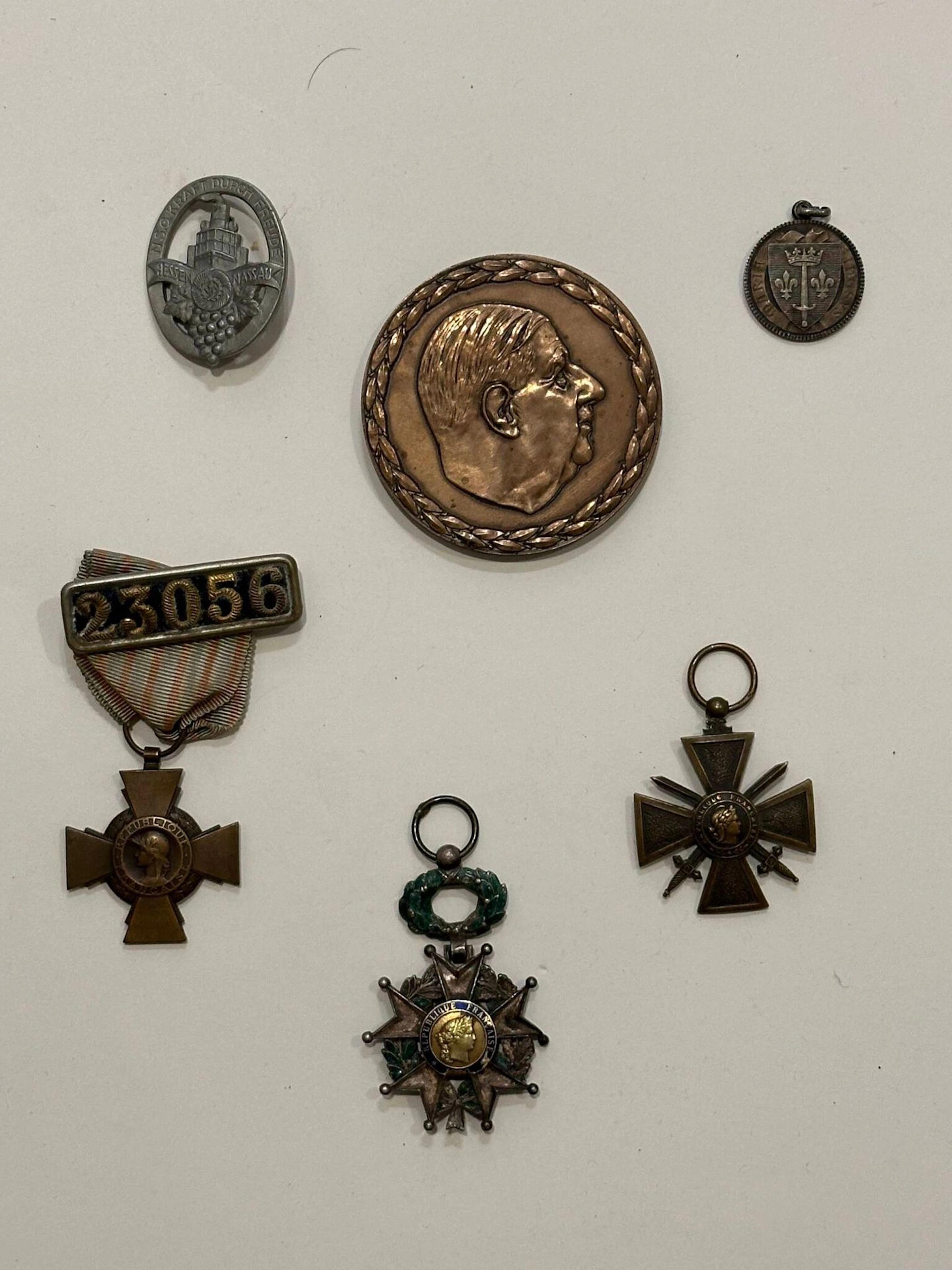FRANCE - Lot 197