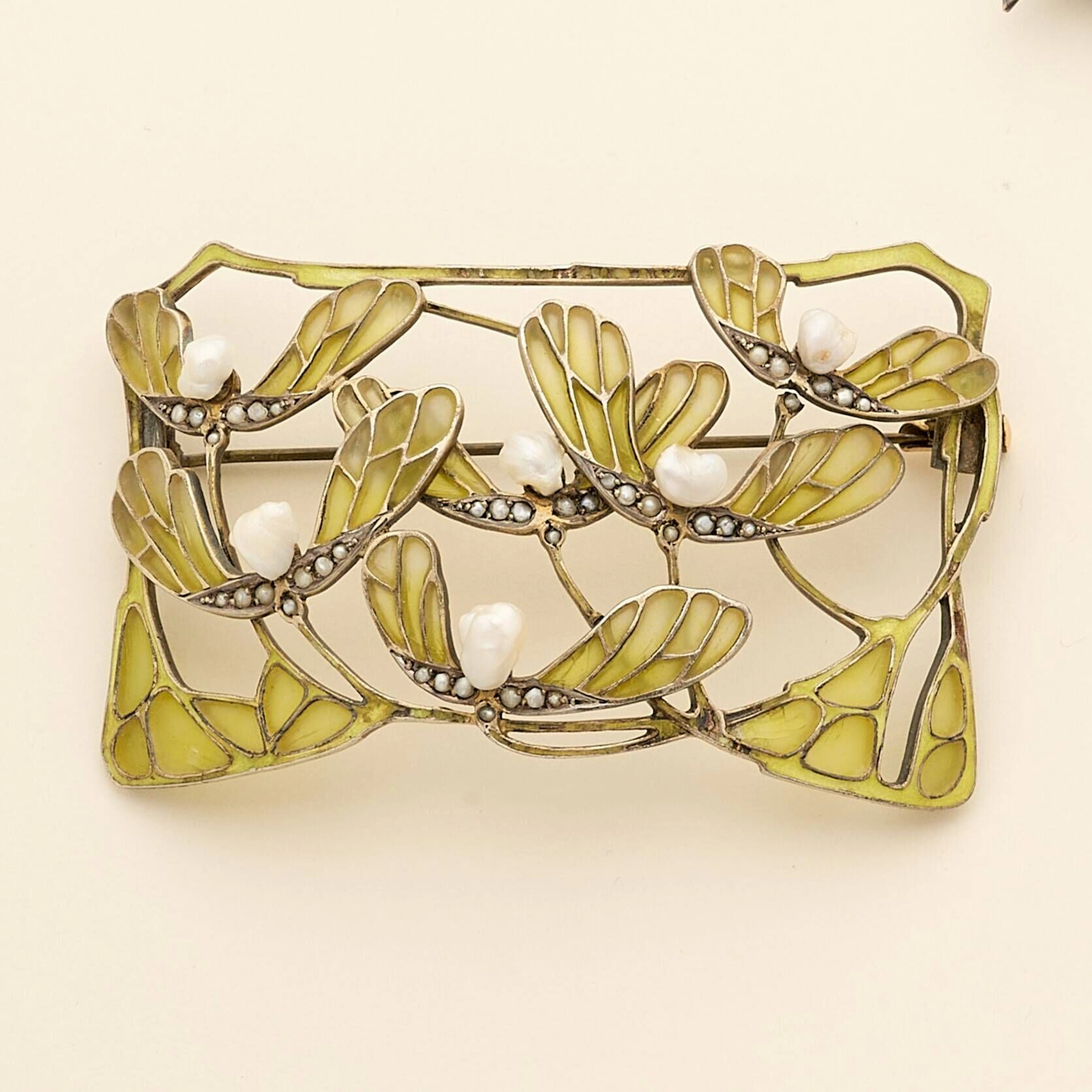 LEVINGER & BISSINGER, attributed to - Lot 107