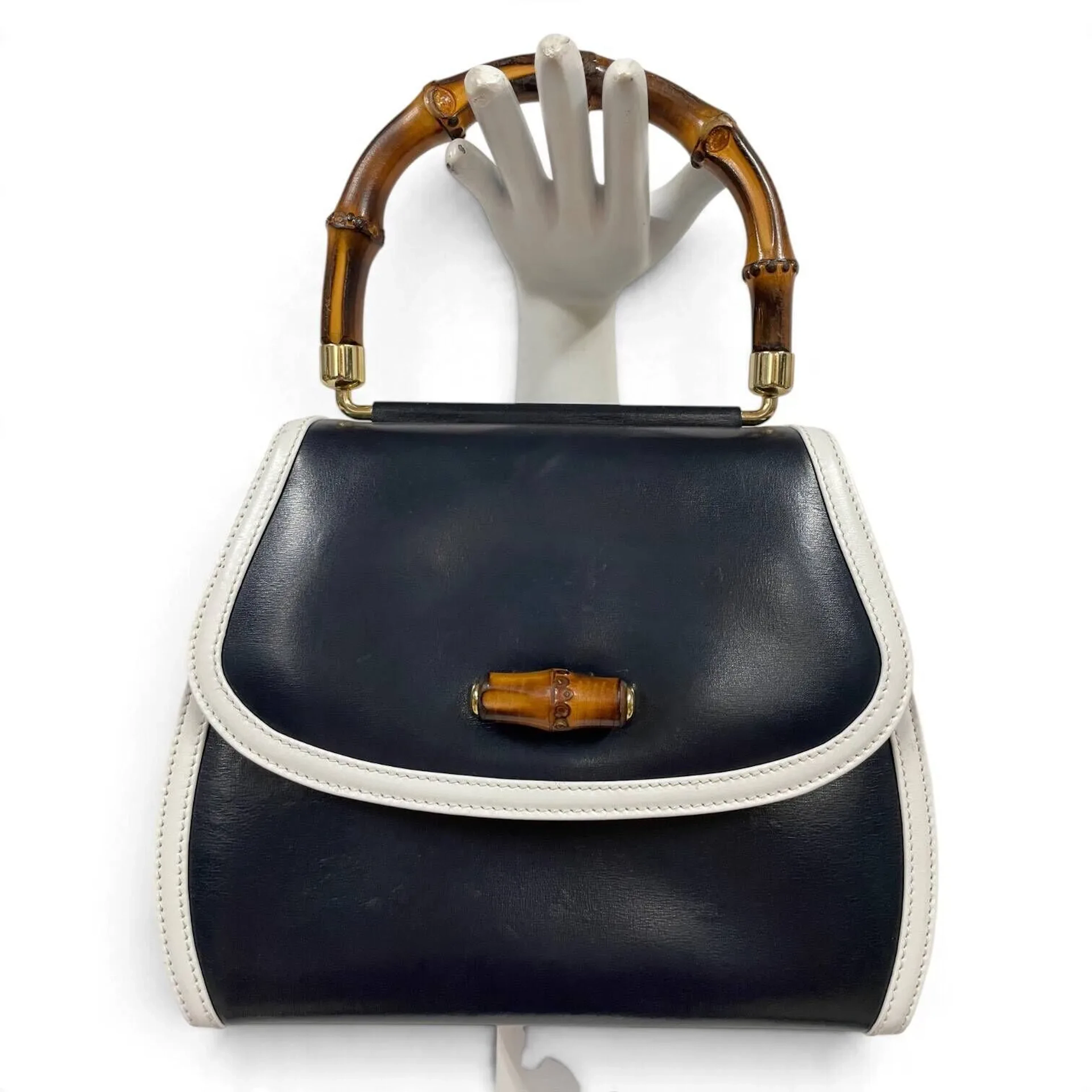 GUCCI - Lot 100