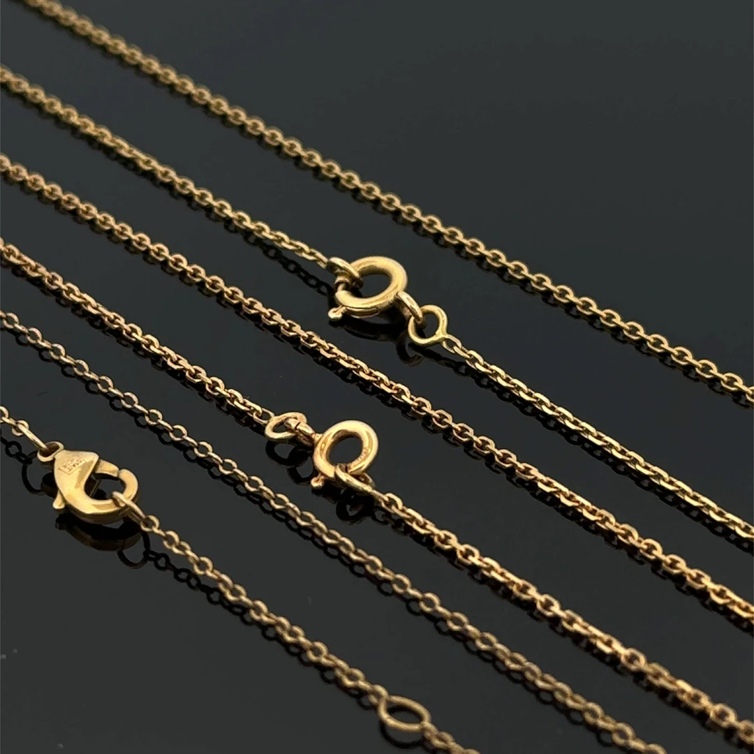 Two yellow gold chains (750). - Lot 224