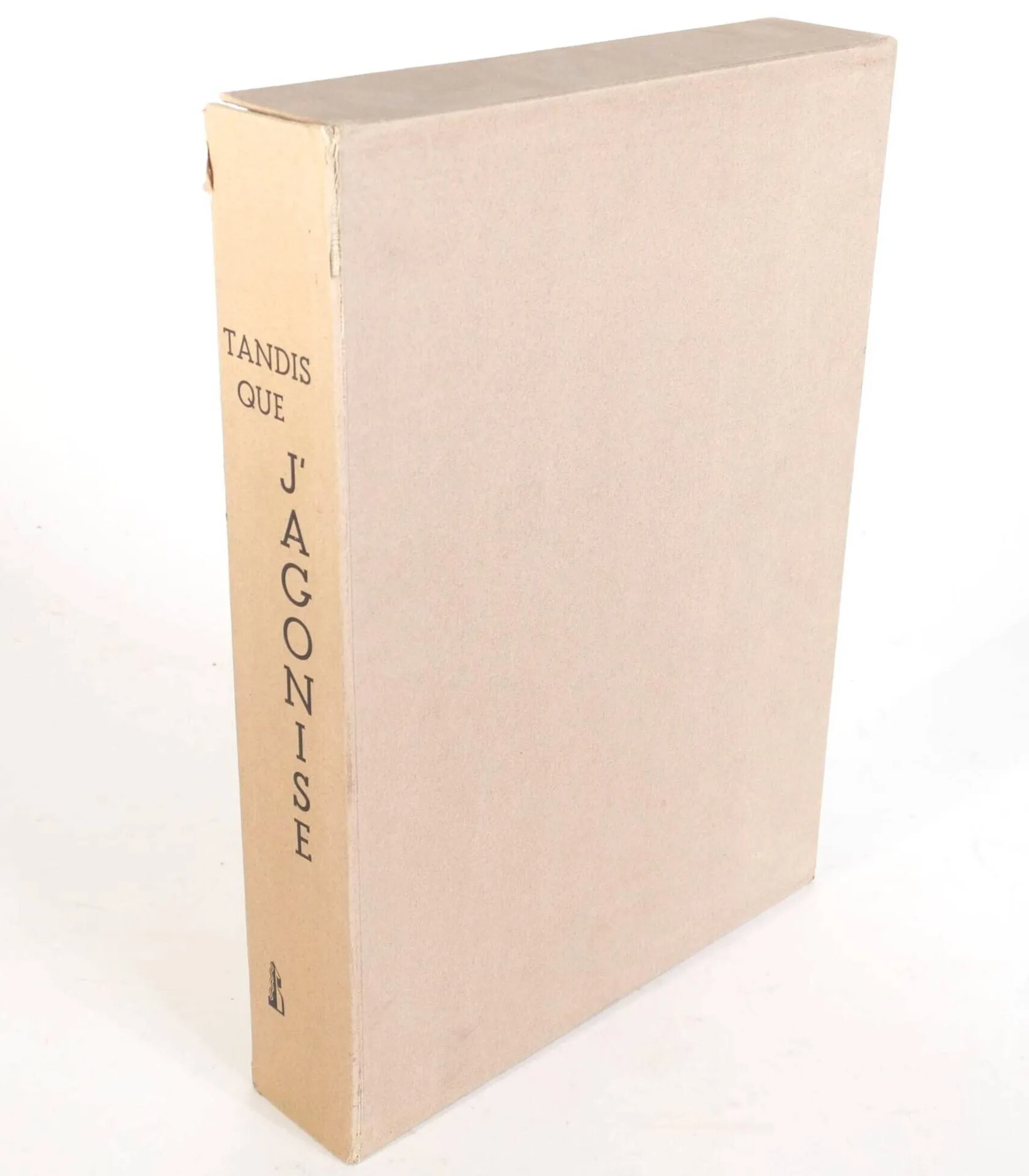 [COURTIN (Pierre)]. FAULKNER (William). Tandis que j'agonise. Paris, Jean Boisseau, 1946. In-4 en feuilles sous couverture rempliée et coffret éditeur, édition illustrée de 25 burins originaux par Pierre Courtin. Traduction de M.E. Coindreau. Tirage limité à 210 exemplaires numérotés, celui-ci un des 175 sur pur fil Lana.