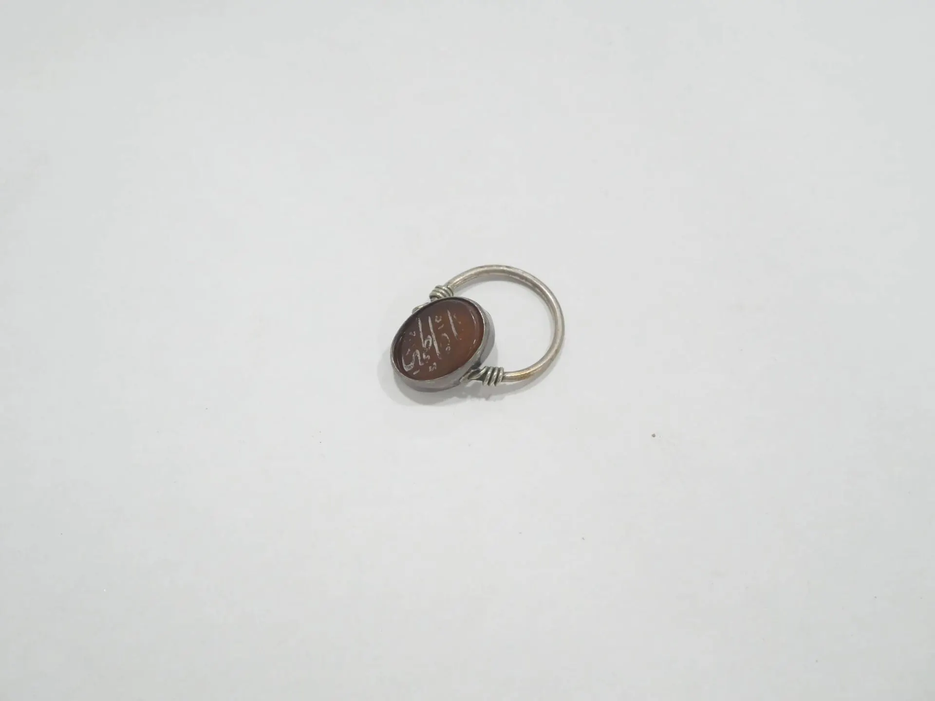 Intaglio ring, probably Iran, early 20th century - Lot 136