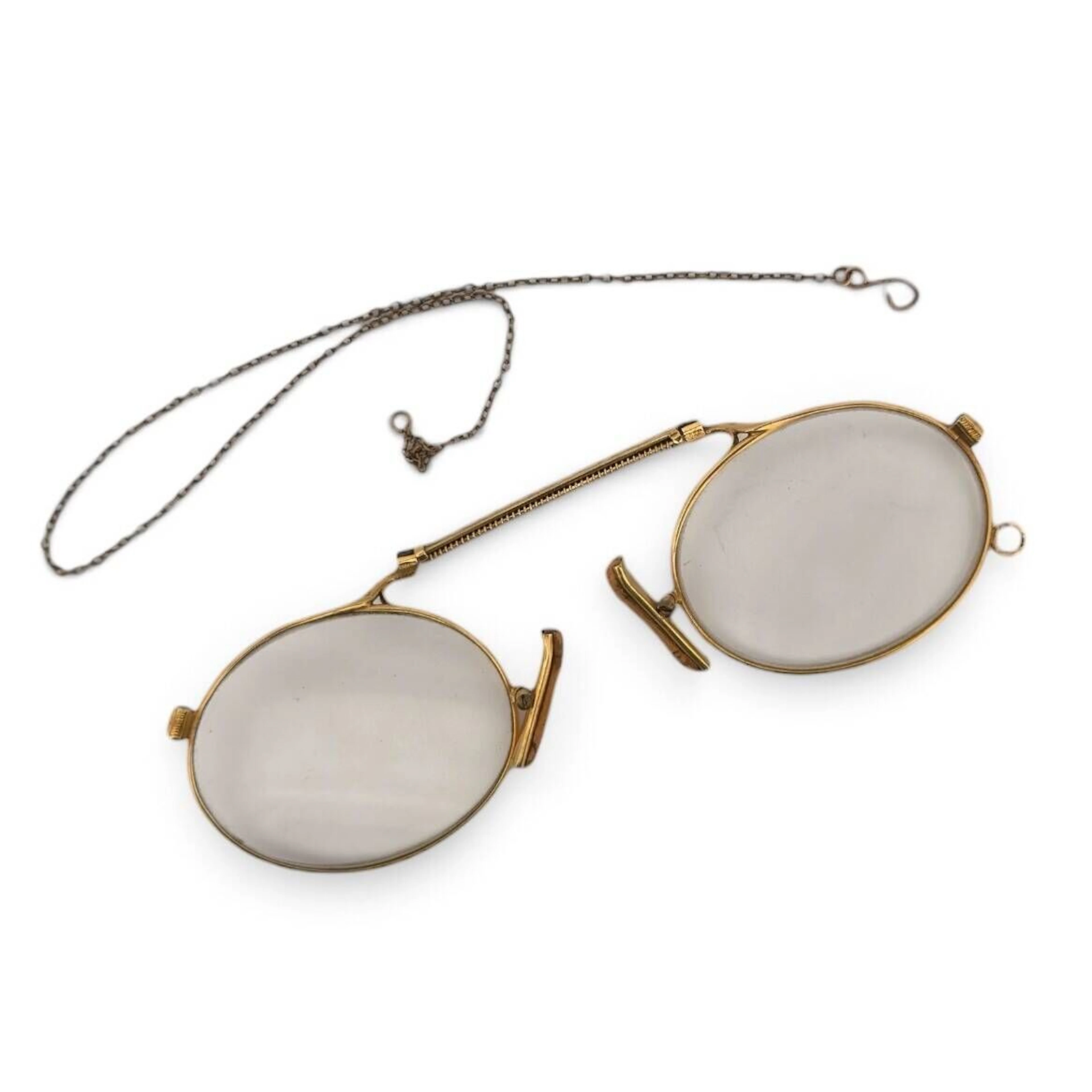 Pair of yellow gold (750) nose-clip glasses. Slightly missha - Lot 389