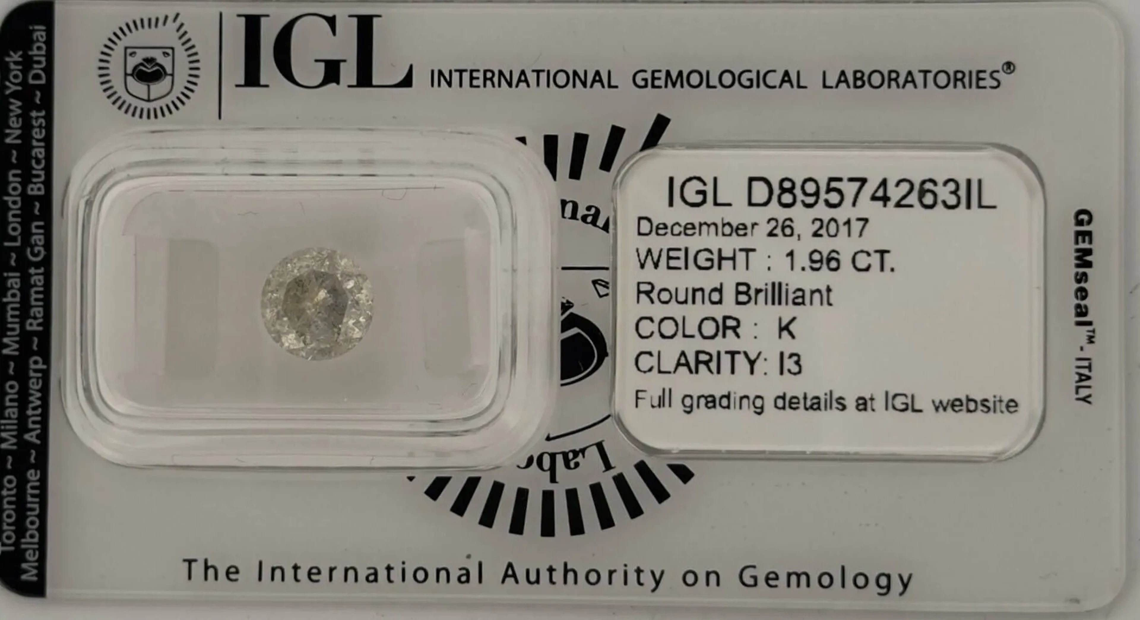 Sealed modern round diamond weighing 1.96 carat. It is accom - Lot 369