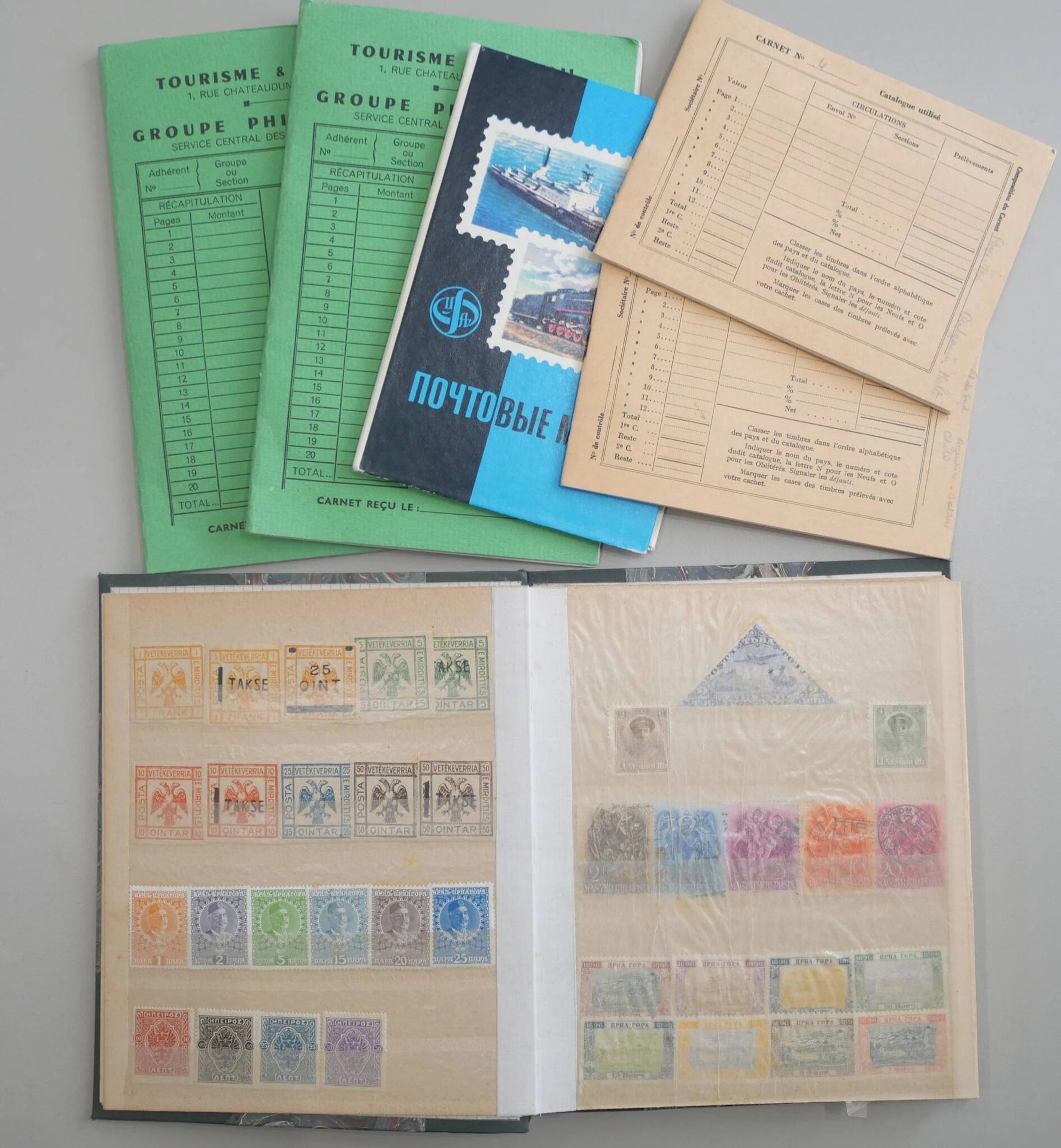 Low-value stamps from around the world, organized into a sma - Lot 53