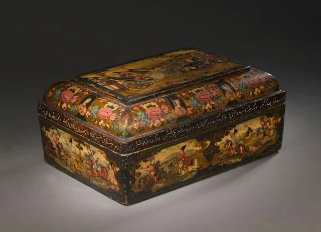 Box with painted scenes, Iran qâjâr, 19th-20th century - Lot 165
