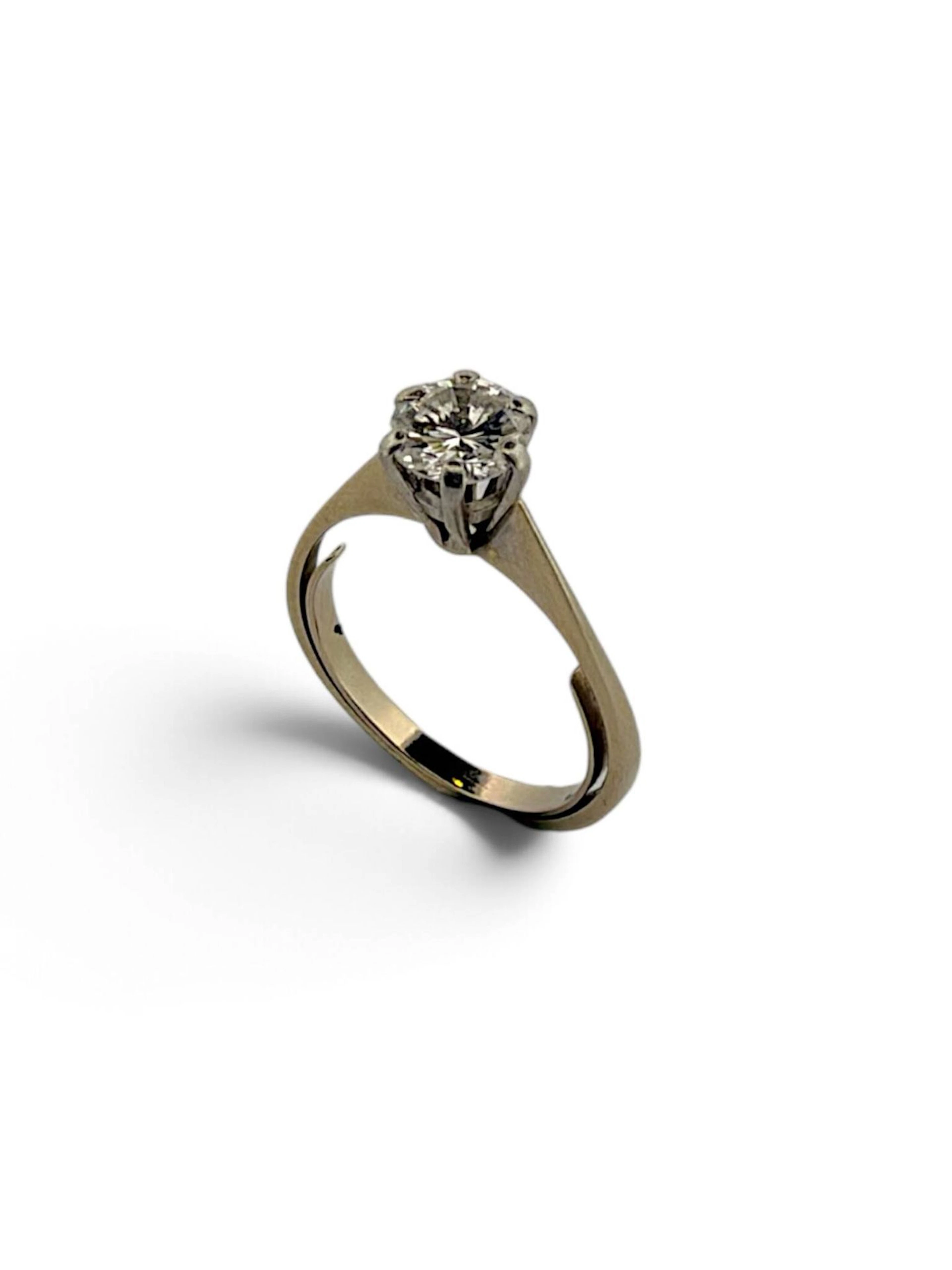 Ring in white gold (750) and platinum (950) set with a brill - Lot 298