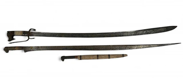 Set of three weapons, North Africa. - Lot 74