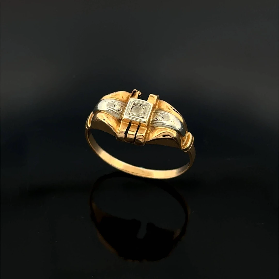 Yellow and white gold ring (750) set with a white stone. - Lot 162