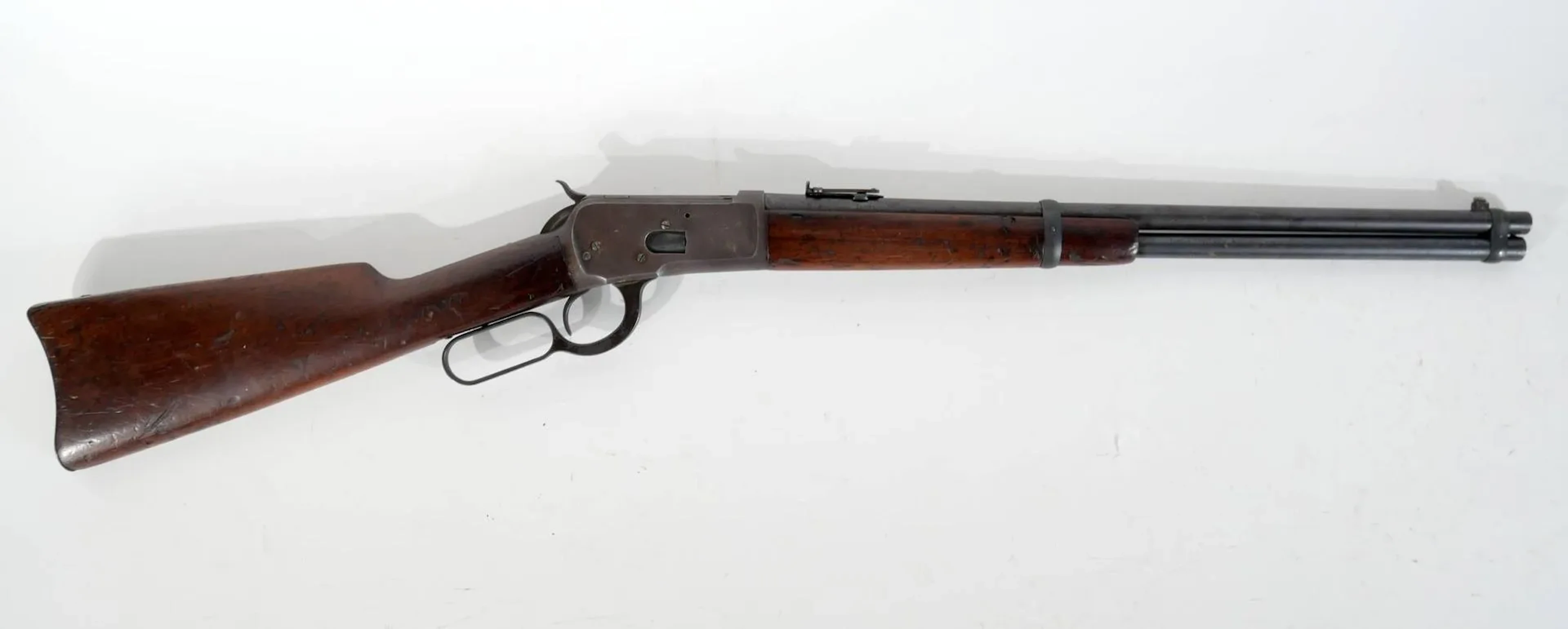Winchester Model 1892 rifle. - Lot 4