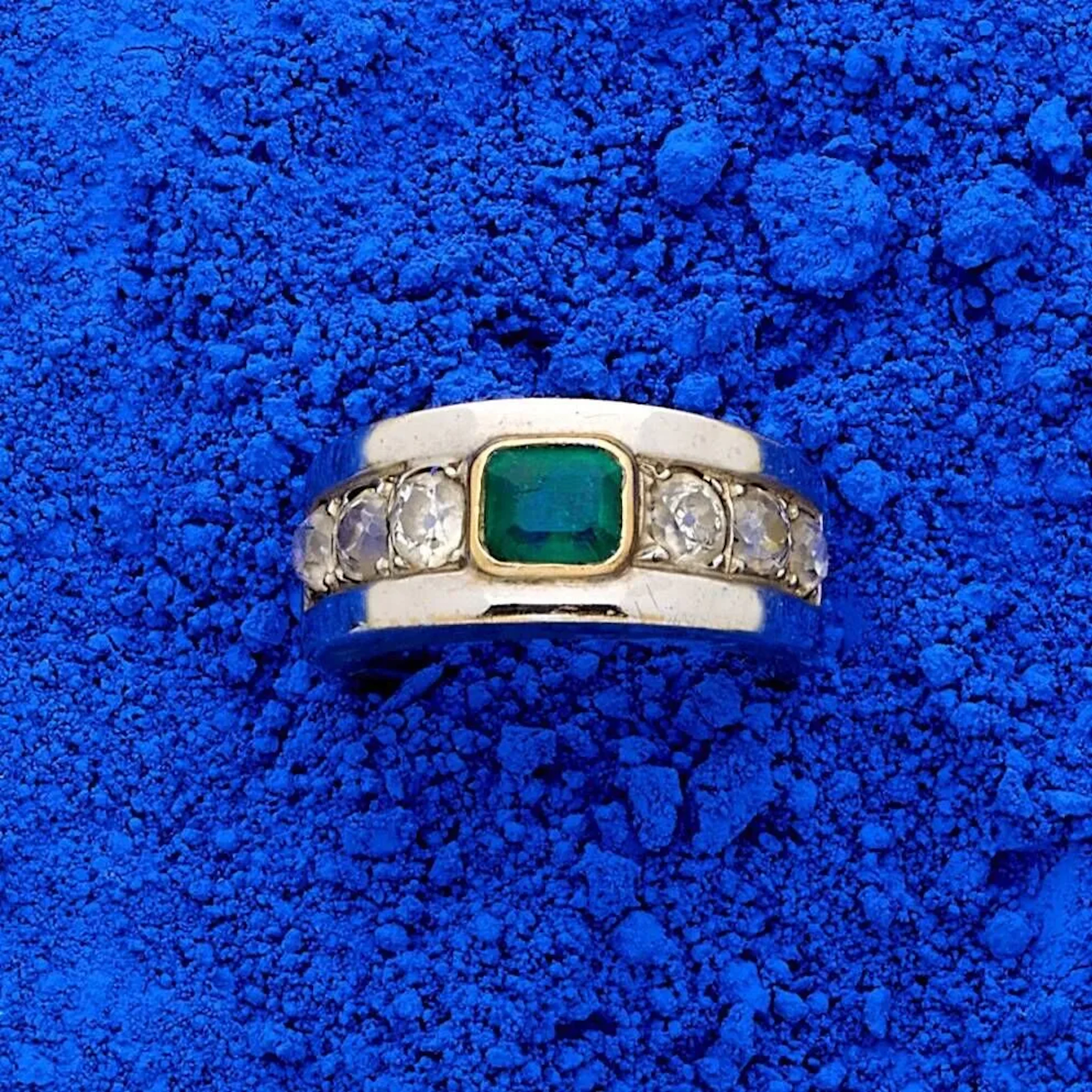Rhodium-plated 18k (750th) gold 2-tone band ring, centered o - Lot 152